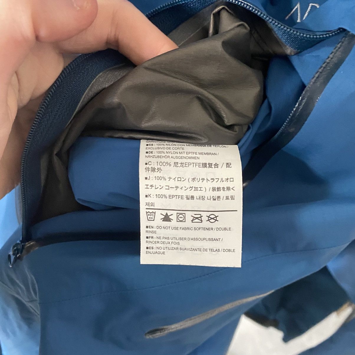Arc'teryx Vintage Arcteryx Gore-Tex jacket Size US M / EU 48-50 / 2 - 9 Thumbnail