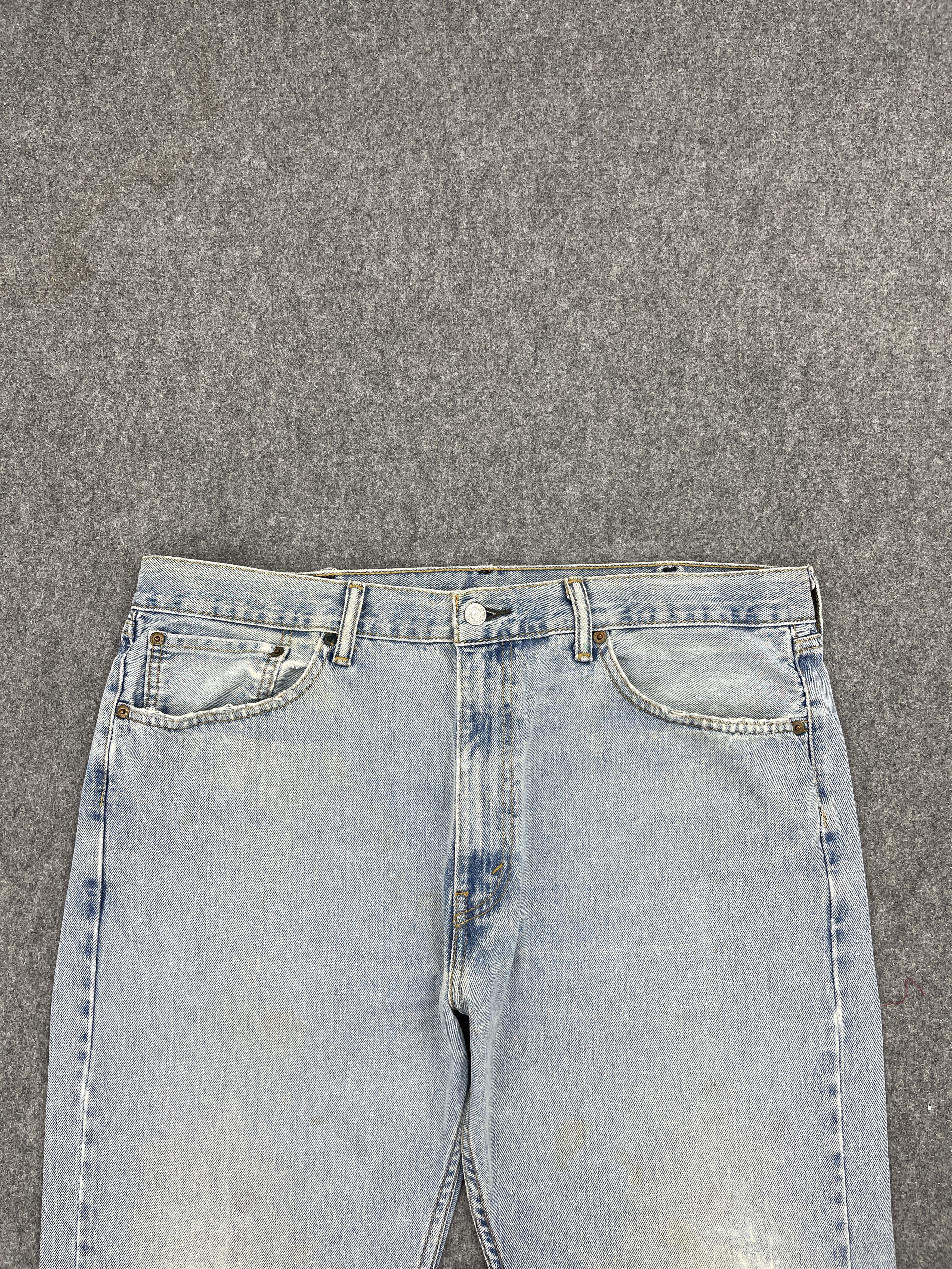 Levi's Vintage Light Washed Levis 505 Denim DP2513 Size US 36 / EU 52 - 2 Thumbnail