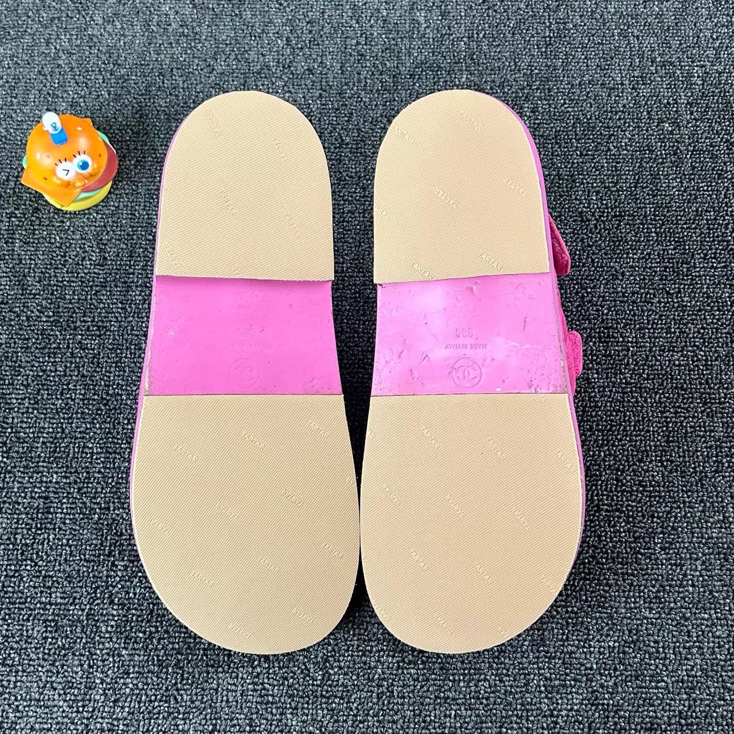Chanel Chanel Women's Pink CC Logo Sandals Size 38 Size US 7.5 / IT 37.5 - 6 Thumbnail