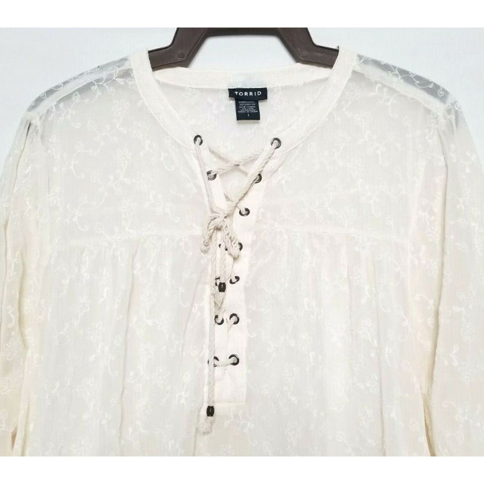 Torrid Torrid Blouse Shirt 3/4 Sleeve Womens Beige Floral Rayon Sheer Top Size 1X Plus Size XL / US 12-14 / IT 48-50 - 3 Thumbnail