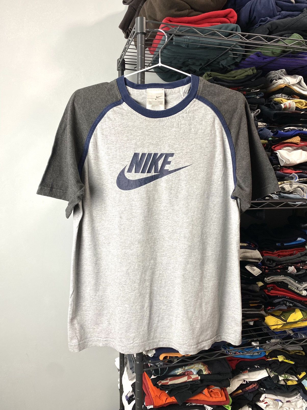 Nike Vintage Nike T Shirt Big Logo Size US M / EU 48-50 / 2 - 1 Thumbnail