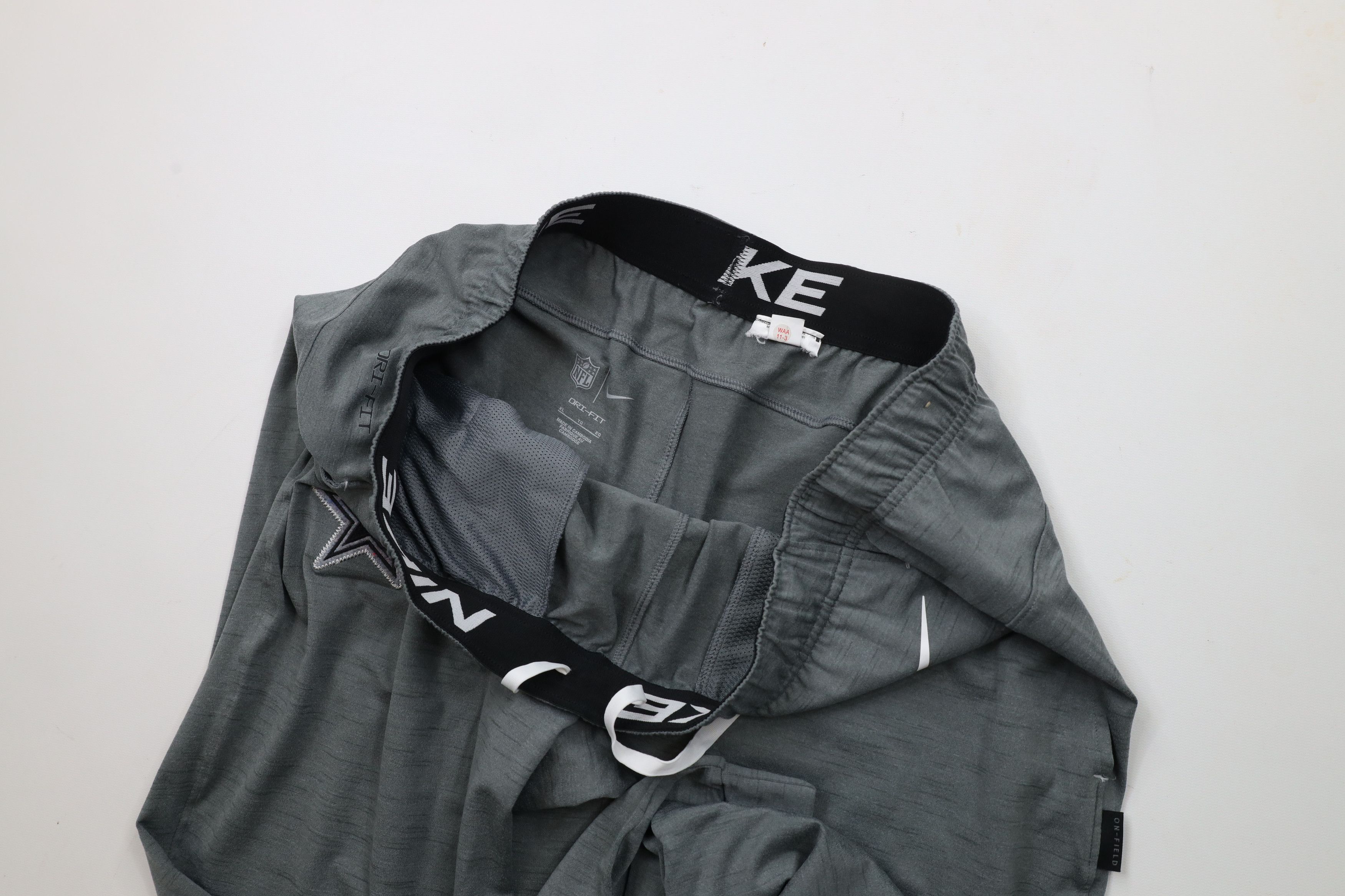 Nike × Vintage Nike On Field Football Cuffed Joggers Sweatpants Pants Size US 38 / EU 54 - 9 Thumbnail