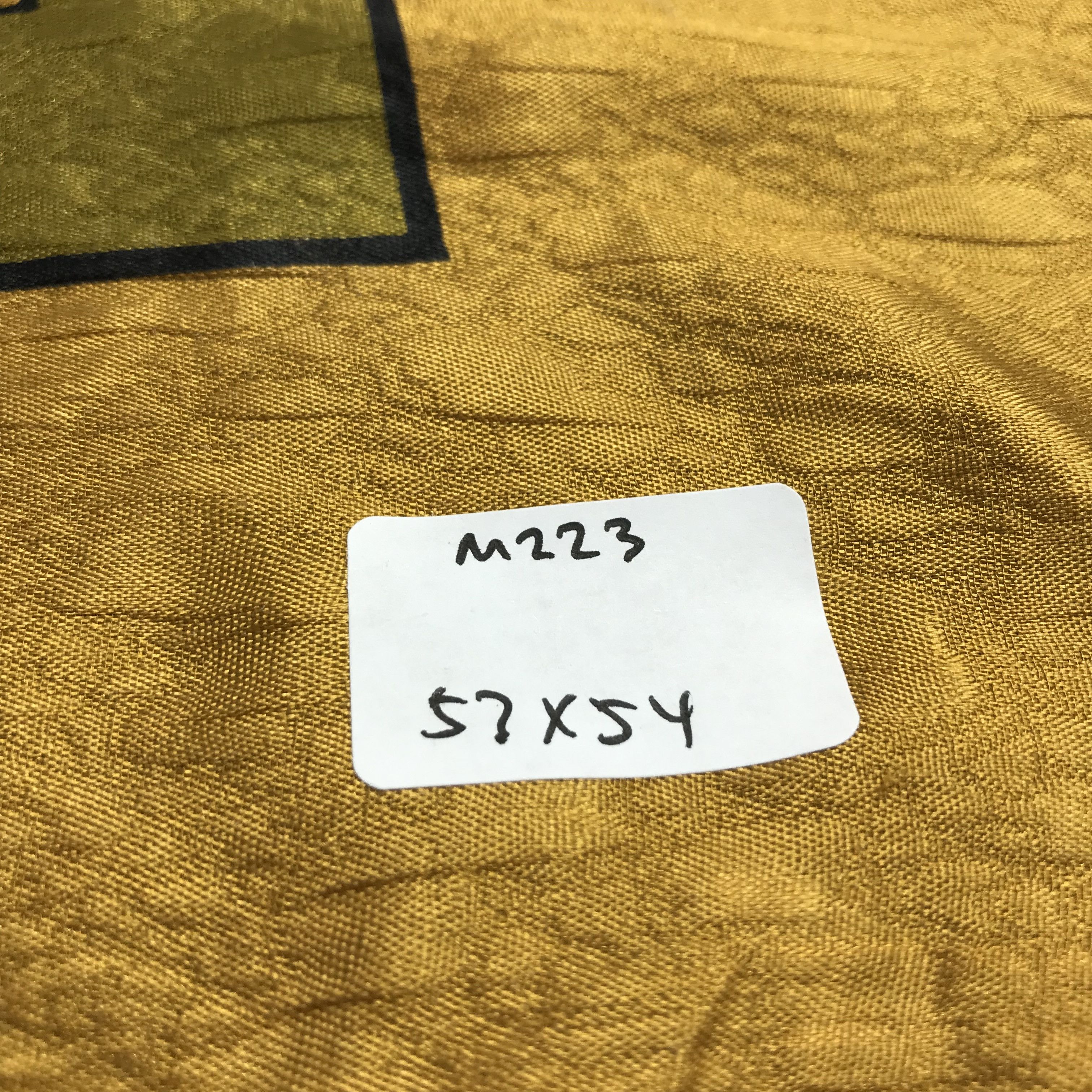 Vintage Luxury Design Made in Italy Big Sized Silk Scarf M223 Size ONE SIZE - 7 Thumbnail