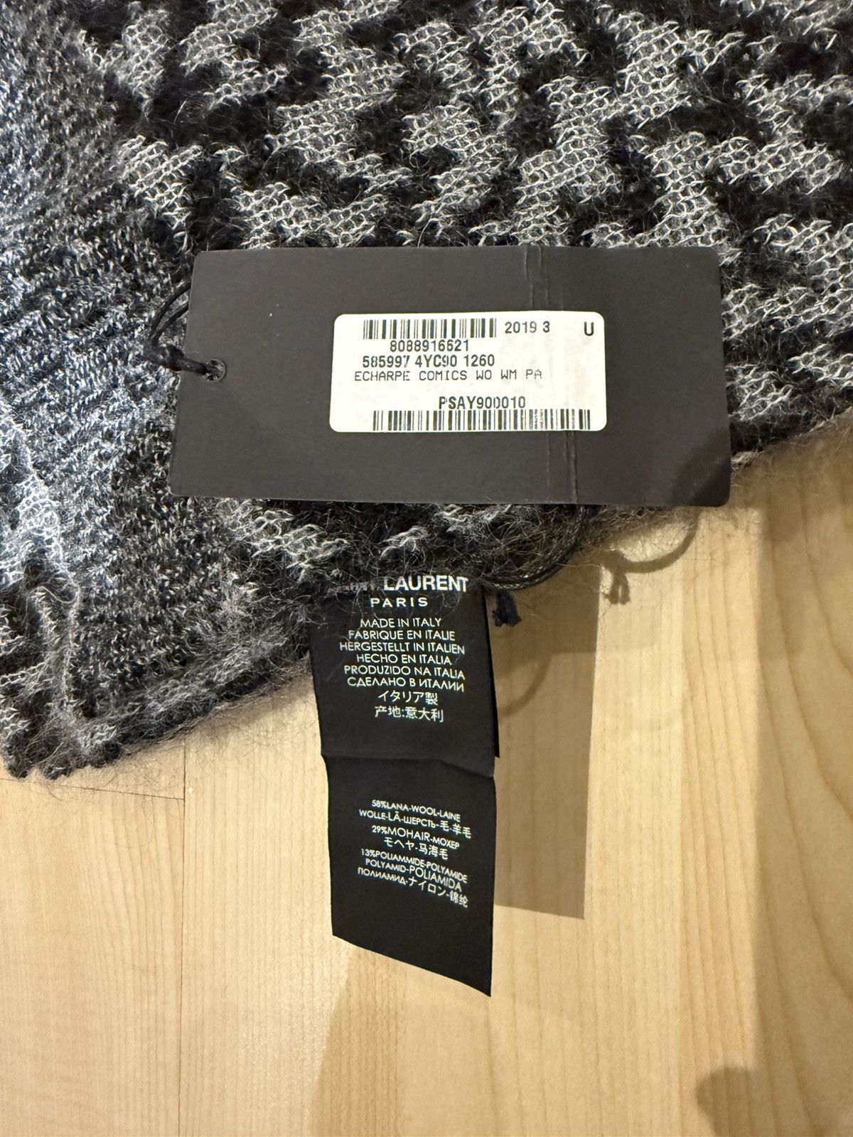 Saint Laurent Paris Saint Laurent Jacquard Comic Cardigan and matching Scarf Size US XS / EU 42 / 0 - 5 Thumbnail
