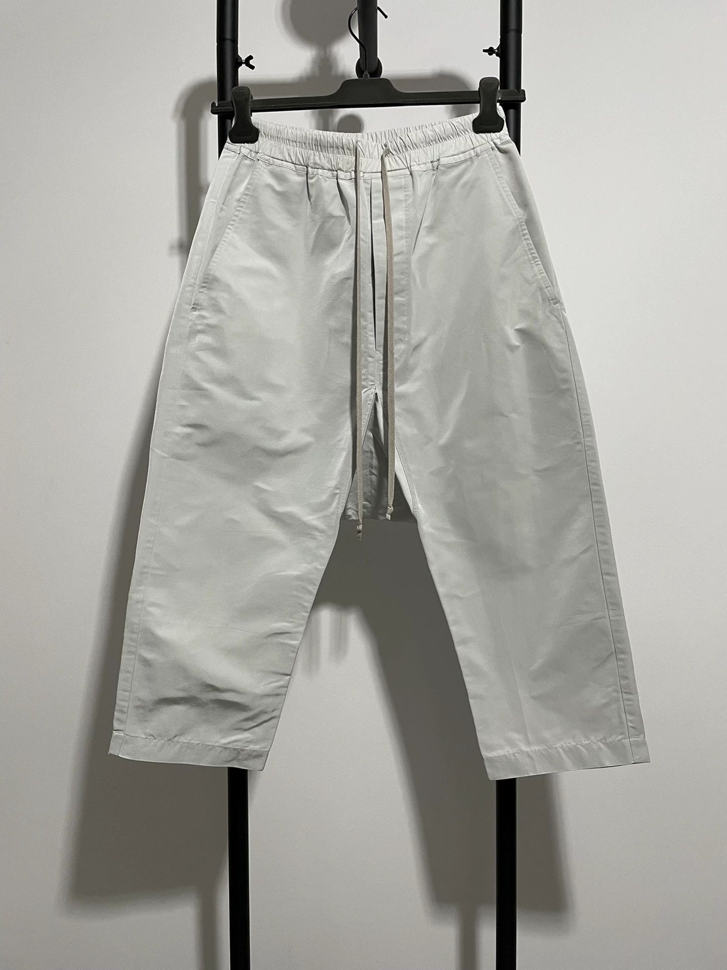 Rick Owens rick owens ro cropped pants in oyster color Size US 36 / EU 52 - 1 Thumbnail