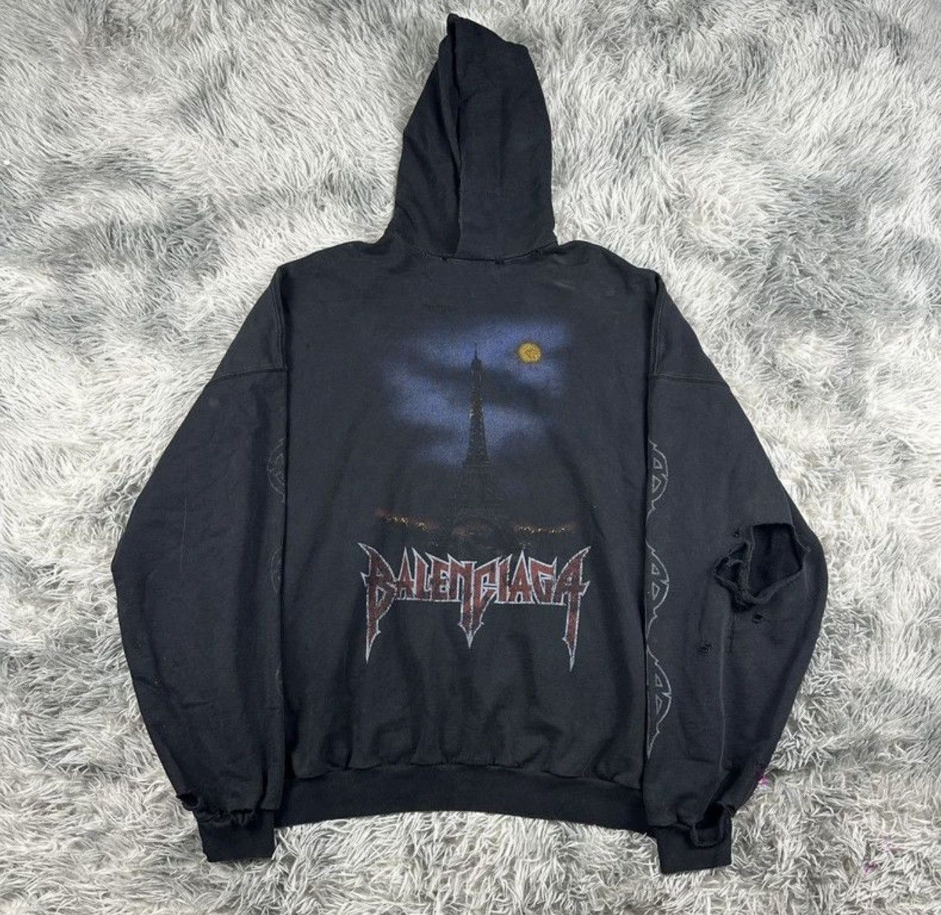 Balenciaga BALENCIAGA EIFFEL TOWER PARIS MOON HOODIE Size US L / EU 52-54 / 3 - 1 Thumbnail