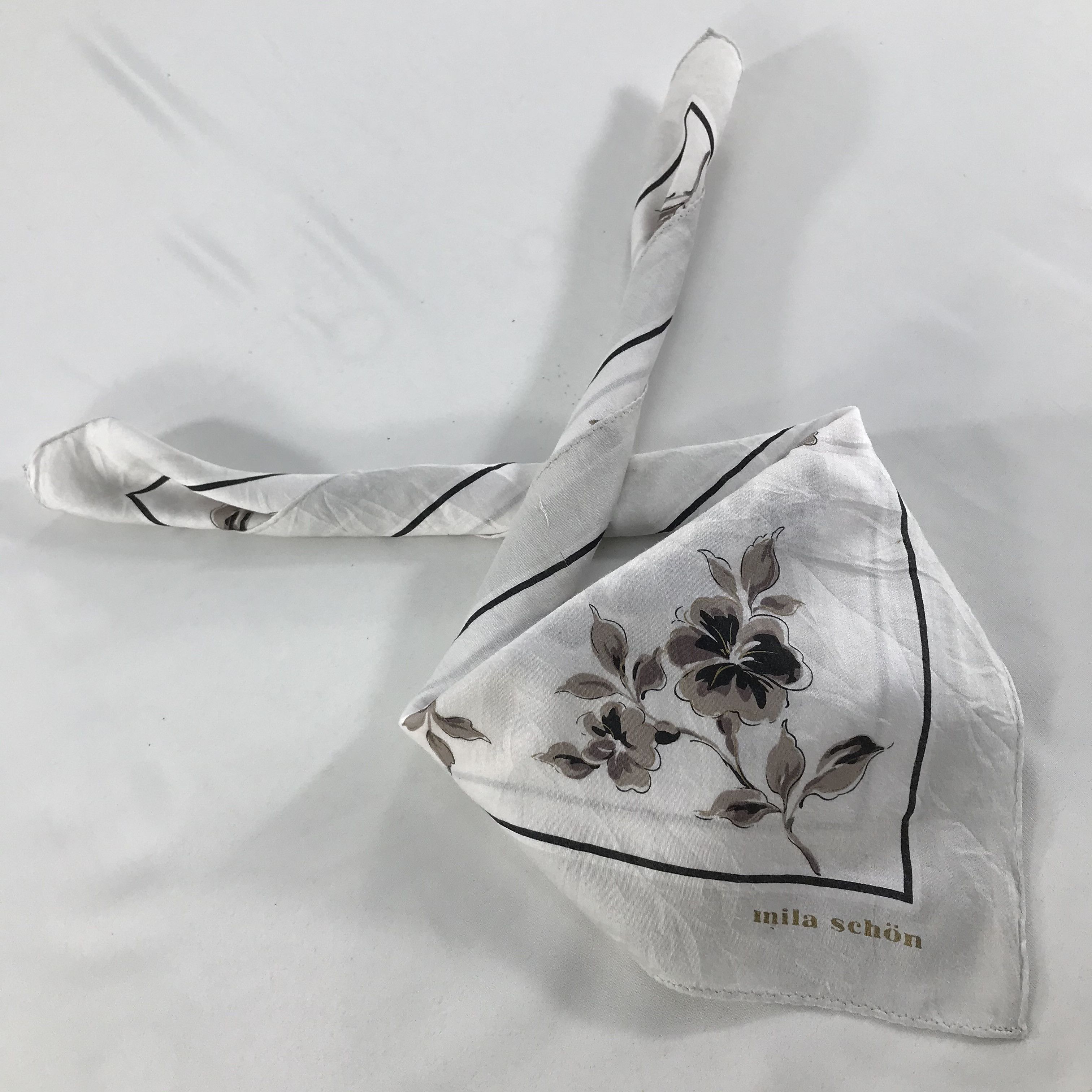 Mila Schon × Vintage Mila Schon Bandana / Handkerchief / Neckerchief - S1211 Size ONE SIZE - 4 Thumbnail