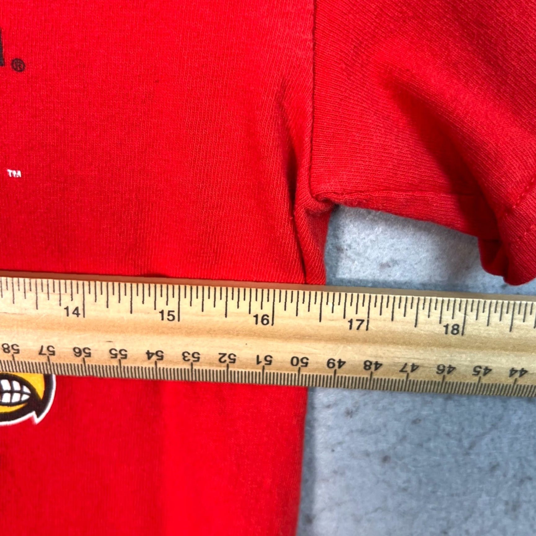 Vintage VINTAGE Blue 84 Louisville Cardinals Football T-Shirt Adult Small Red 2013 Allstate Sugar Bowl Mens Size US S / EU 44-46 / 1 - 6 Thumbnail