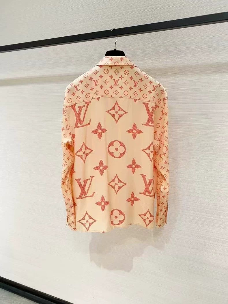 Louis Vuitton Louis Vuitton Silk long-sleeved shirt with logo shirt Size XS / US 0-2 / IT 36-38 - 2 Thumbnail