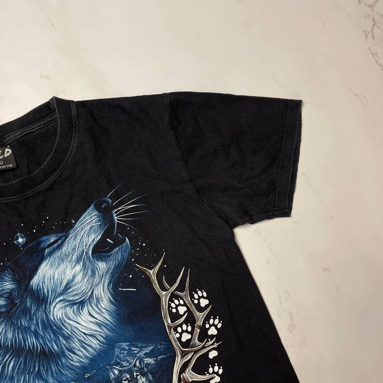 Vintage Wild Wolf T-Shirt Graphic Print Wildlife Y2K 90s Black SZ L Size US L / EU 52-54 / 3 - 8 Thumbnail