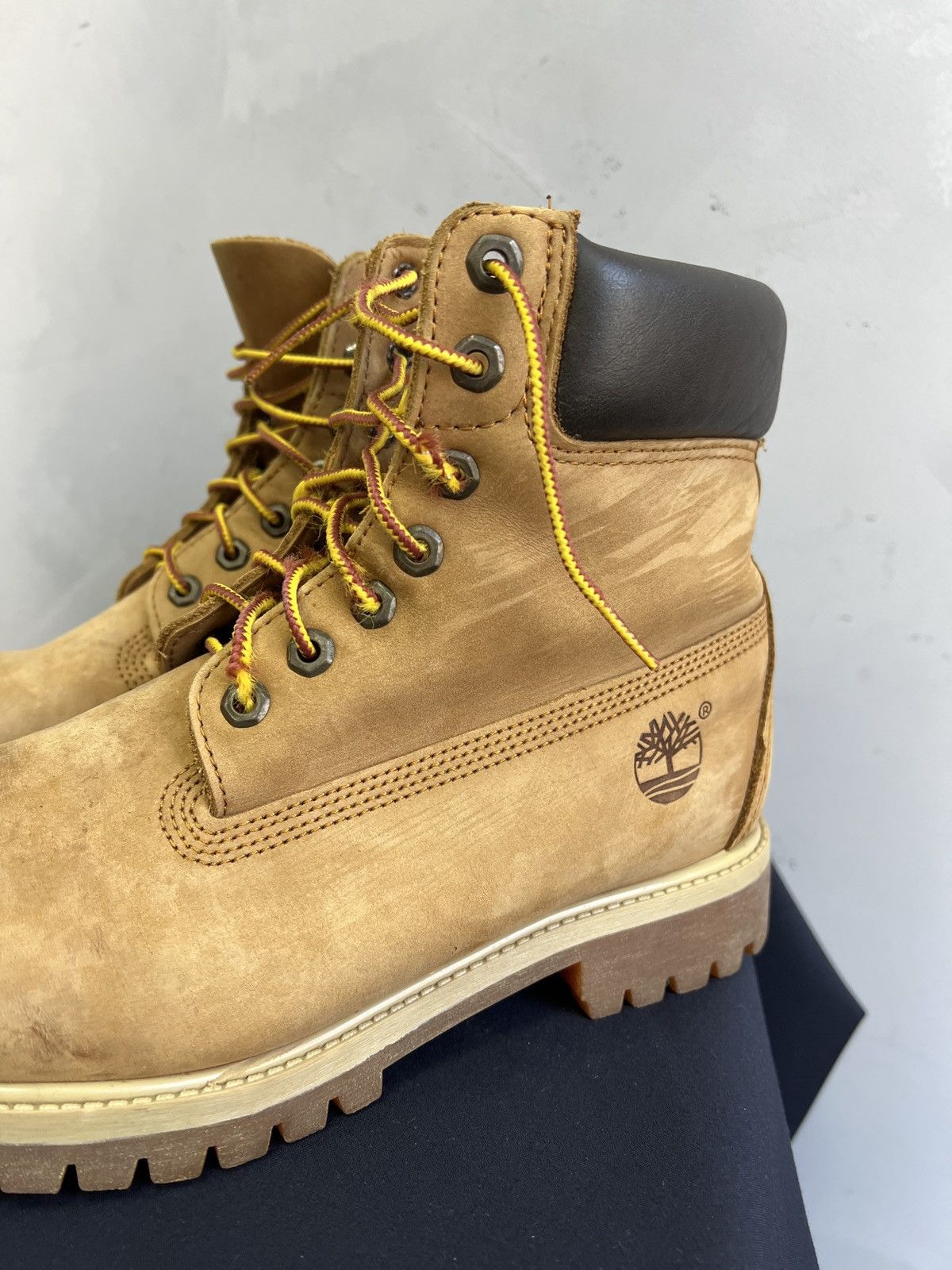 Timberland Timberland brown suede nubuk fashion boots y2k Size US 9.5 / EU 42-43 - 7 Thumbnail
