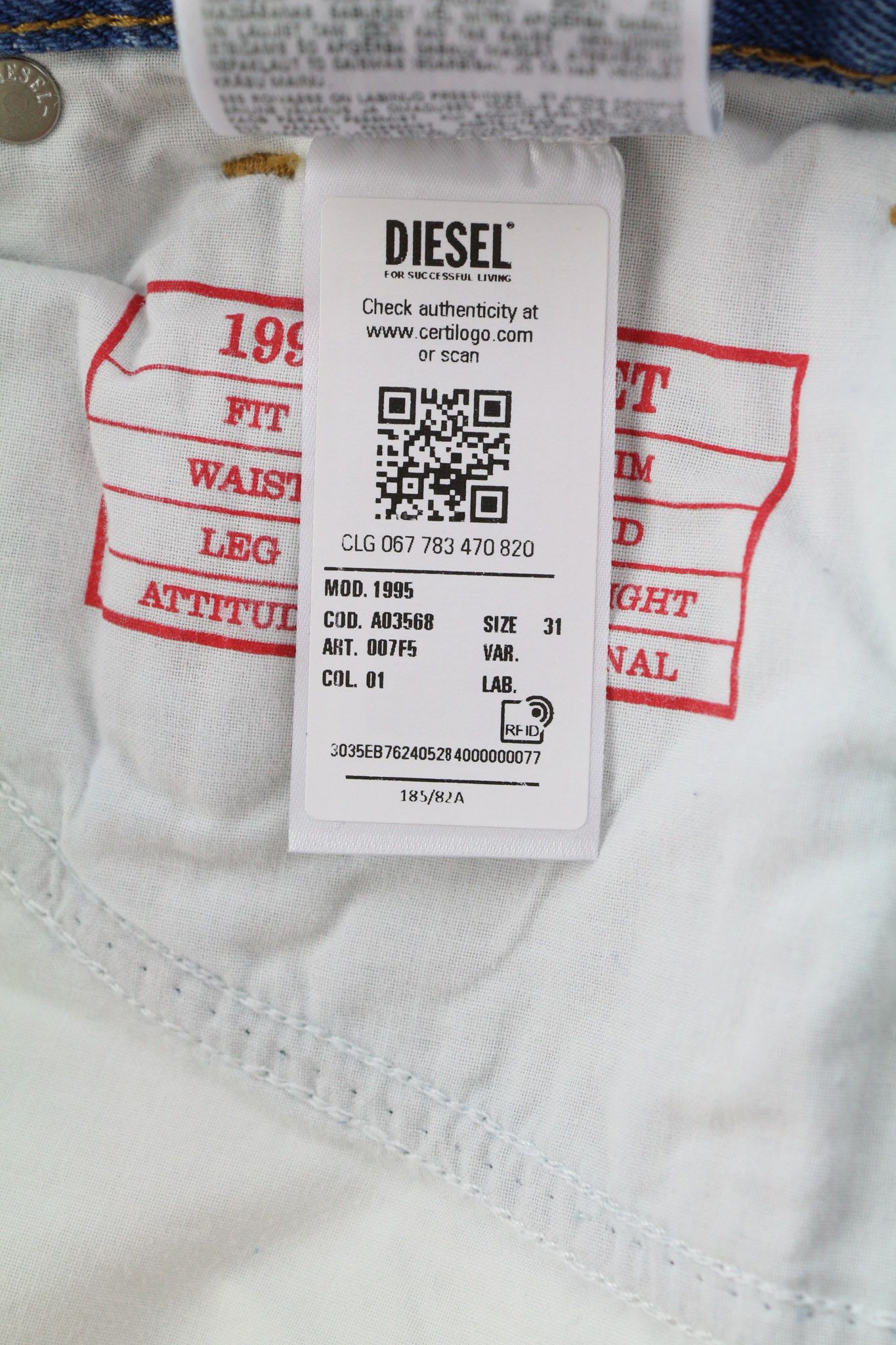 Diesel 1995 007F5 W31 Slim Straight Washed Blue Jeans 40223 Size US 31 - 12 Thumbnail