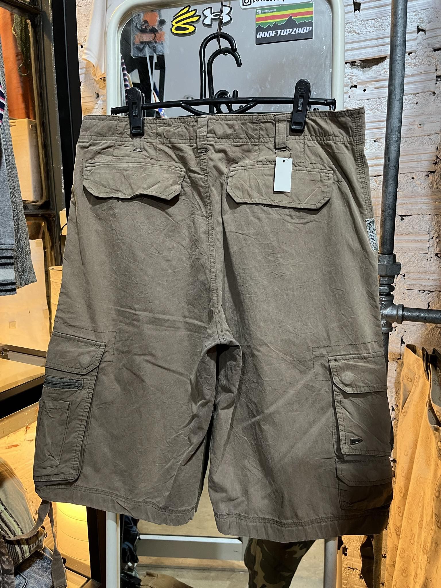 Columbia Columbia Sportwear Cargo Shorts Logo Size US 34 / EU 50 - 2 Thumbnail
