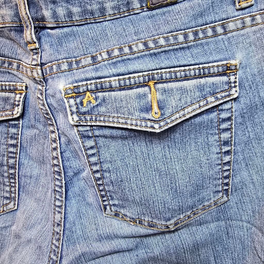 Aran Isles Knitwear Women's Aura Blue Boot Cut Jeans Size 12 Size 30" / US 8 / IT 44 - 9 Thumbnail