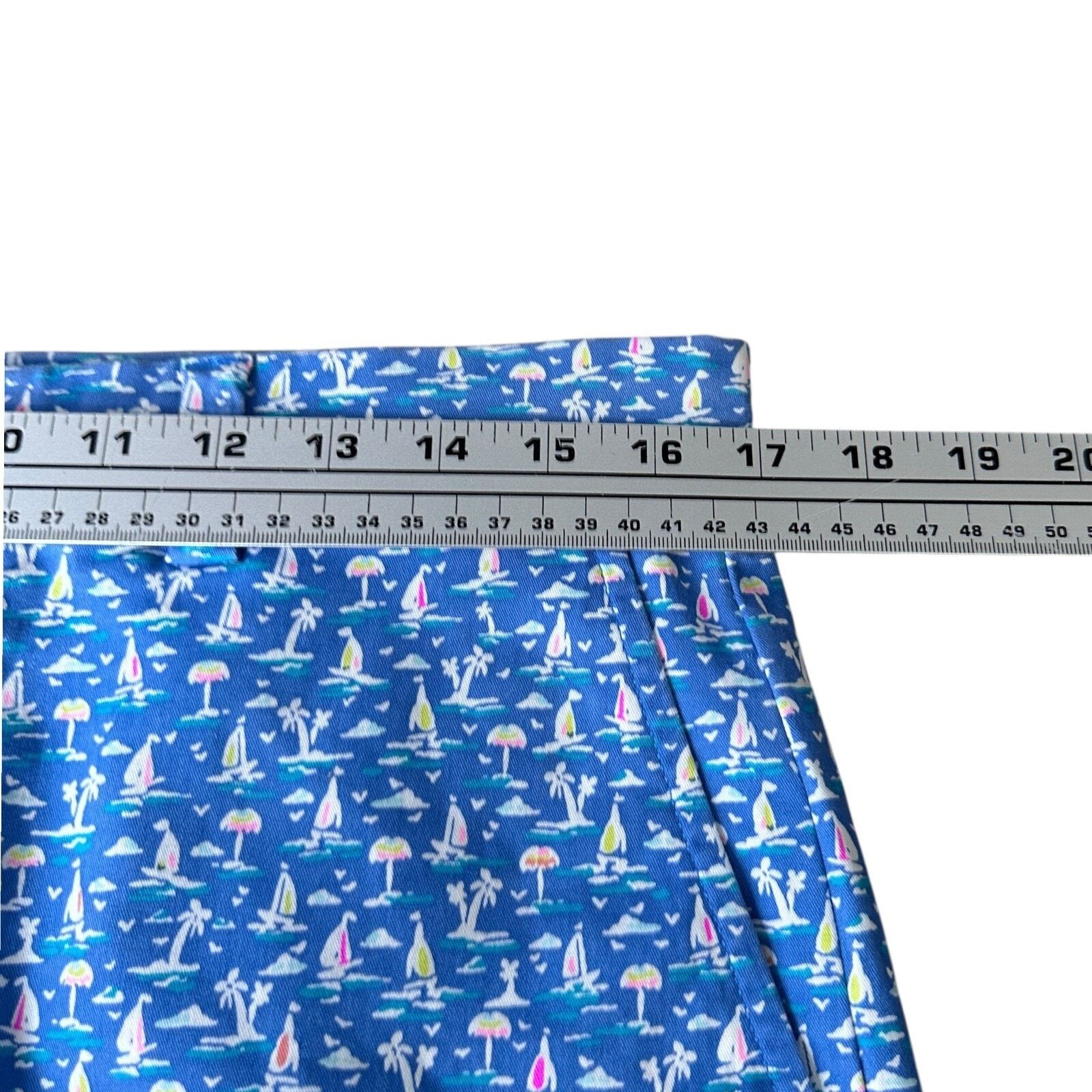 Vineyard Vines Vineyard Vines 7” Breaker Short Men’s 32 Blue AOP Cotton New Size US 32 / EU 48 - 8 Thumbnail