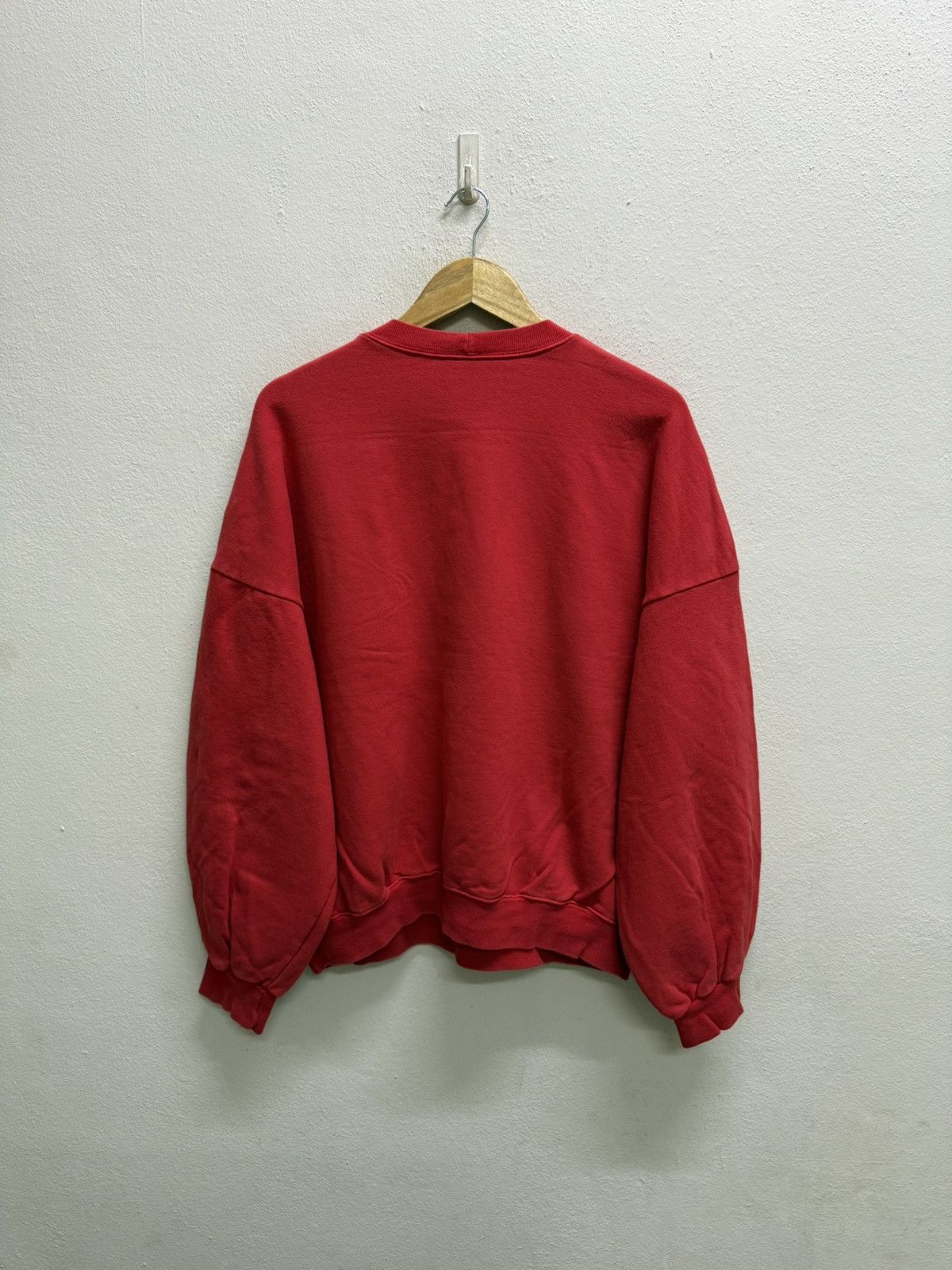 Nike Vintage Nike Swoosh Velvet Logo Baggy Sweatshirt Size US XL / EU 56 / 4 - 18 Thumbnail