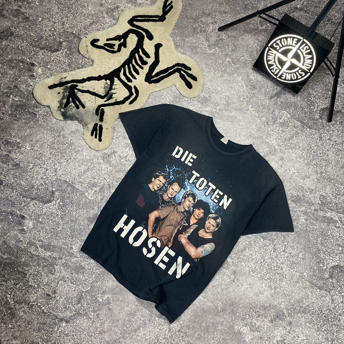 Band Tees Vintage Die Toten Hosen All Stars 90’s big logo band tee Size US L / EU 52-54 / 3 - 1 Thumbnail