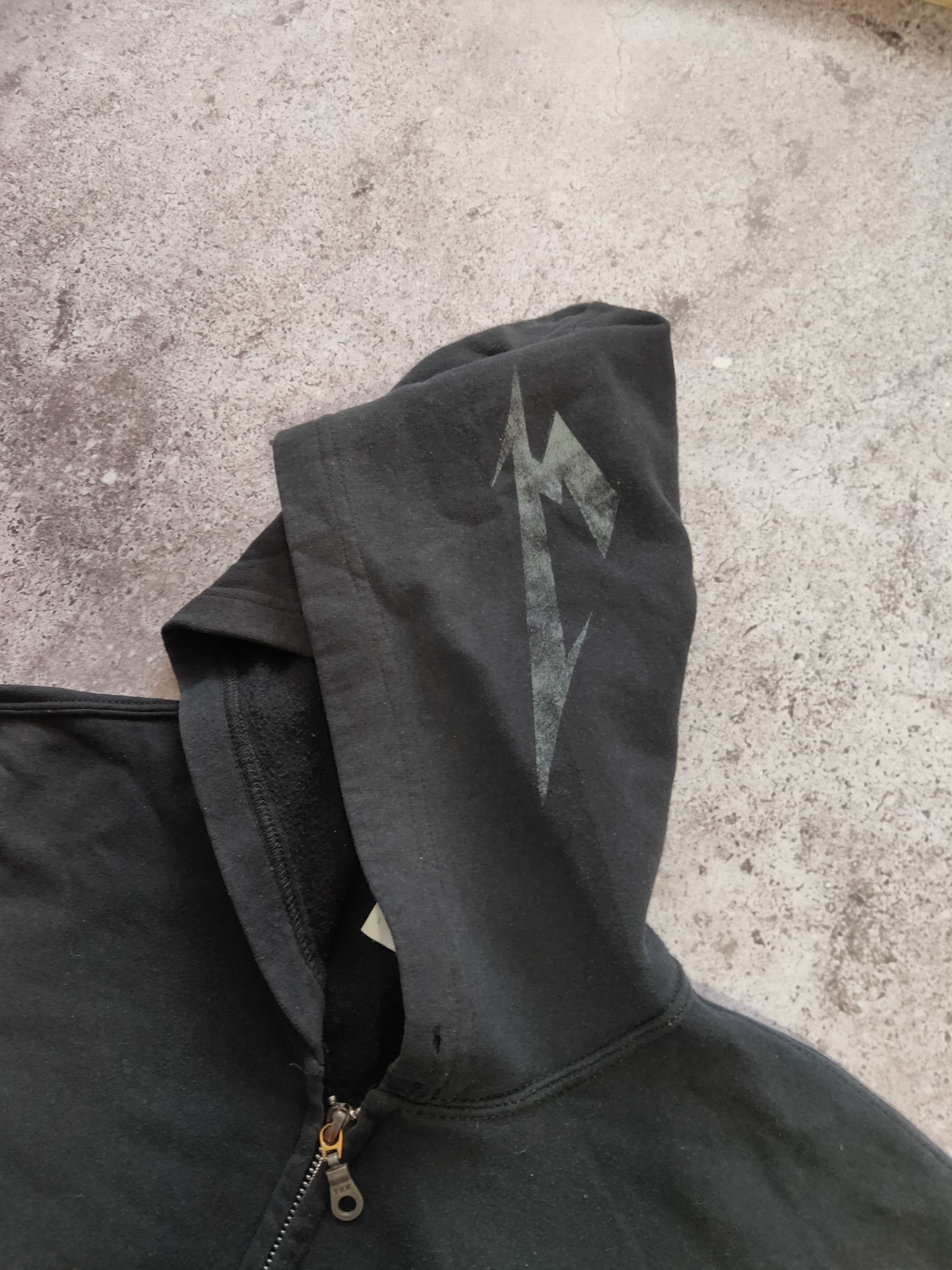Band Tees Metallica 00s Black Album Magnetic Graphic Zip Hoodie Size US L / EU 52-54 / 3 - 3 Thumbnail