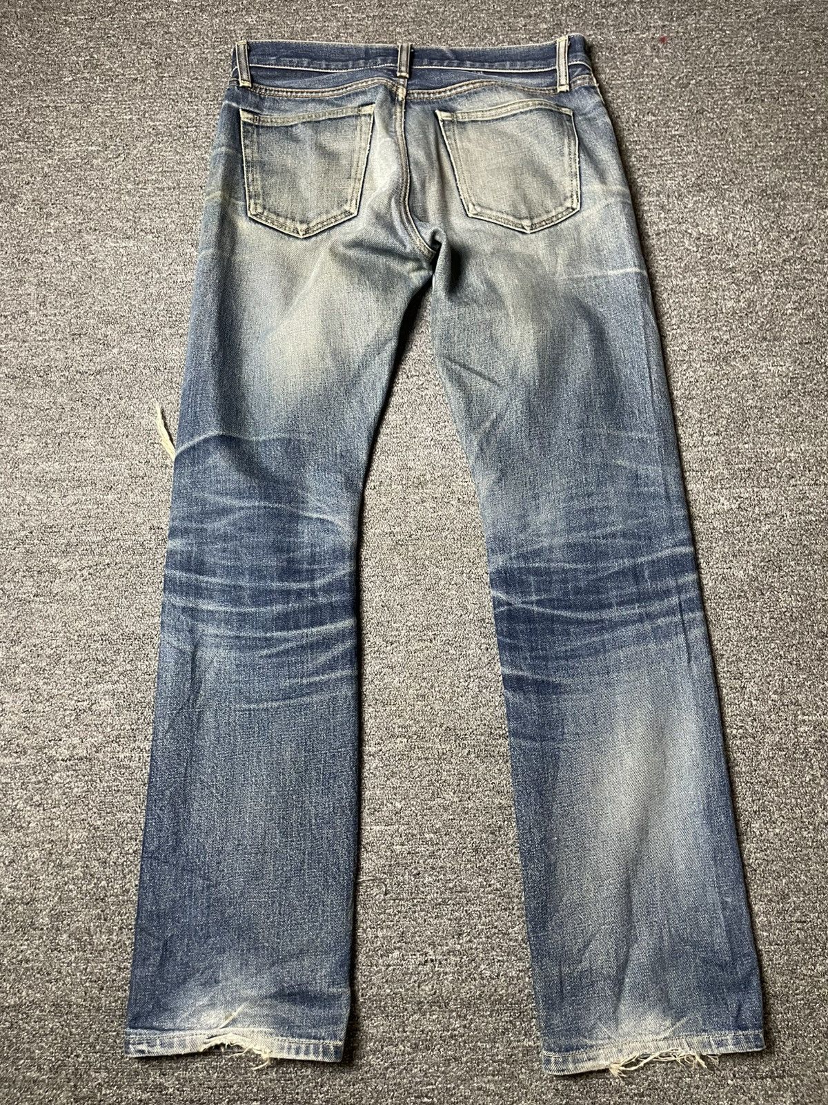 Japanese Brand × Uniqlo UNIQLO Distressed Denim Ripped Jeans (93) Size US 32 / EU 48 - 12 Thumbnail