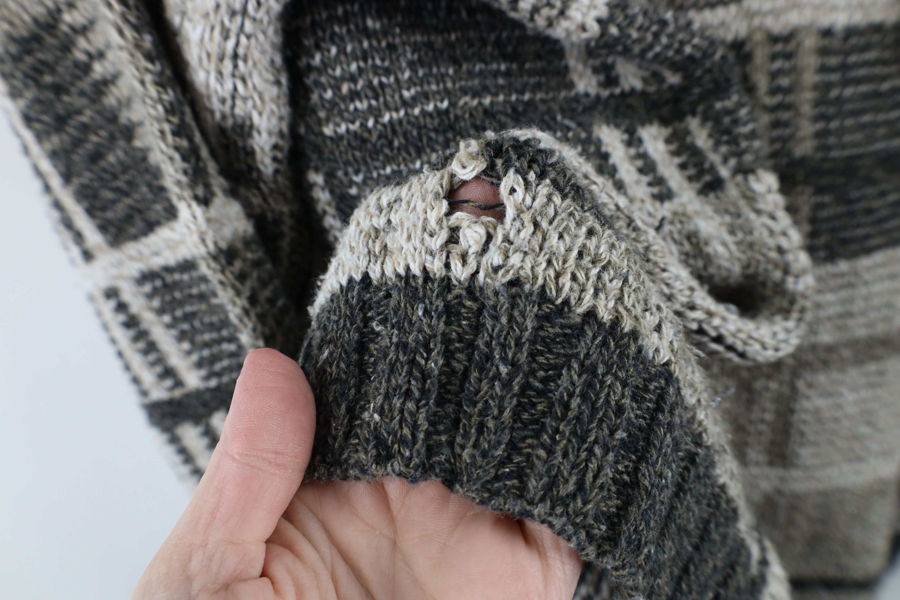 Vintage Vintage 90s Streetwear Earth Tone Chunky Knit Sweater Plaid Size US XXL / EU 58 / 5 - 6 Thumbnail
