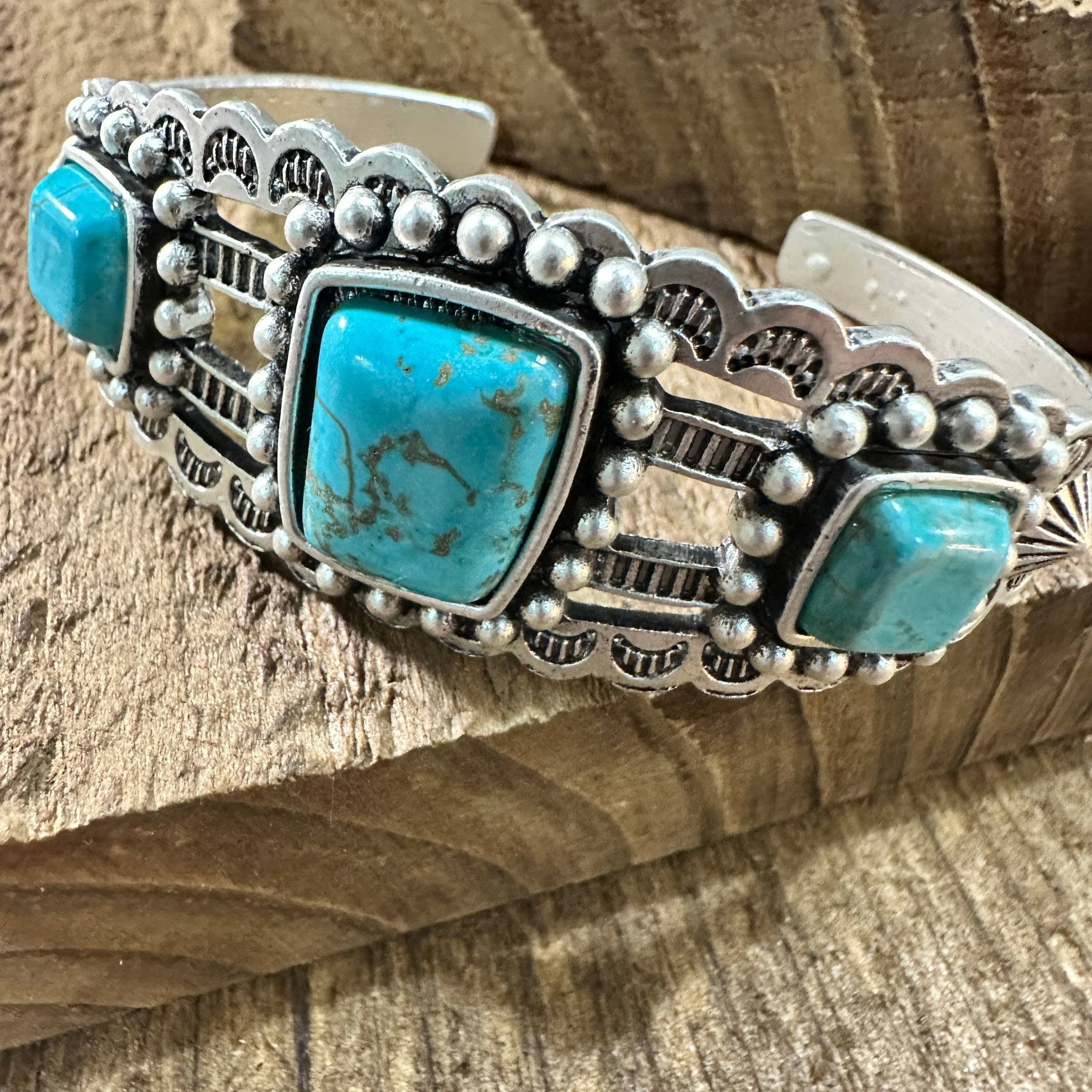 Other Turquoise Cuff Bracelet in Antique Silver Style, Boho Southw Size ONE SIZE - 5 Thumbnail