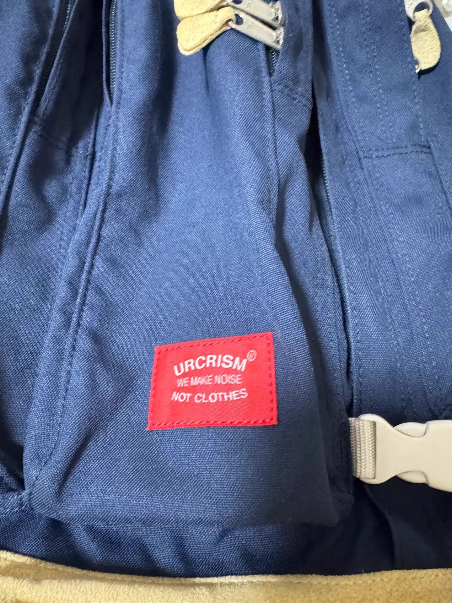 Undercover Undercover Navy Multi-Pocket Embroidered Bee Backpack Size ONE SIZE - 4 Thumbnail