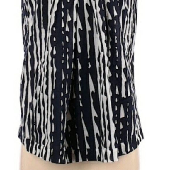 St. John St. John SoCa Cotton Sleeveless Top Sz S Navy Striped Pleate Size S / US 4 / IT 40 - 5 Thumbnail