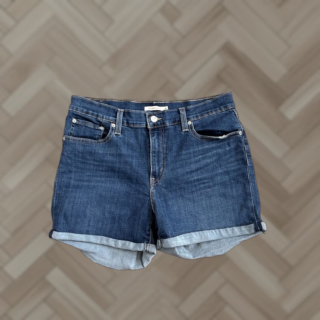 Levi's Womens Levi's Bermuda Shorts Flat Front Denim 31 Dark Blue Mid Rise Short Jeans Size 31 Womens Size 24" / US 00 / IT 34 - 1 Thumbnail