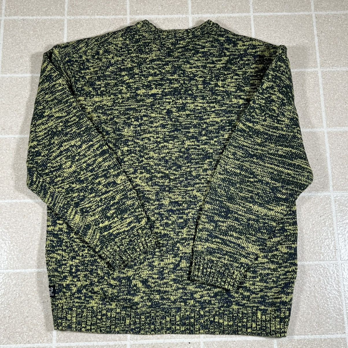 Levi's Levi's Knit Pullover Sweatshirt Crewneck Sz M Yellow Blue Size US M / EU 48-50 / 2 - 5 Thumbnail