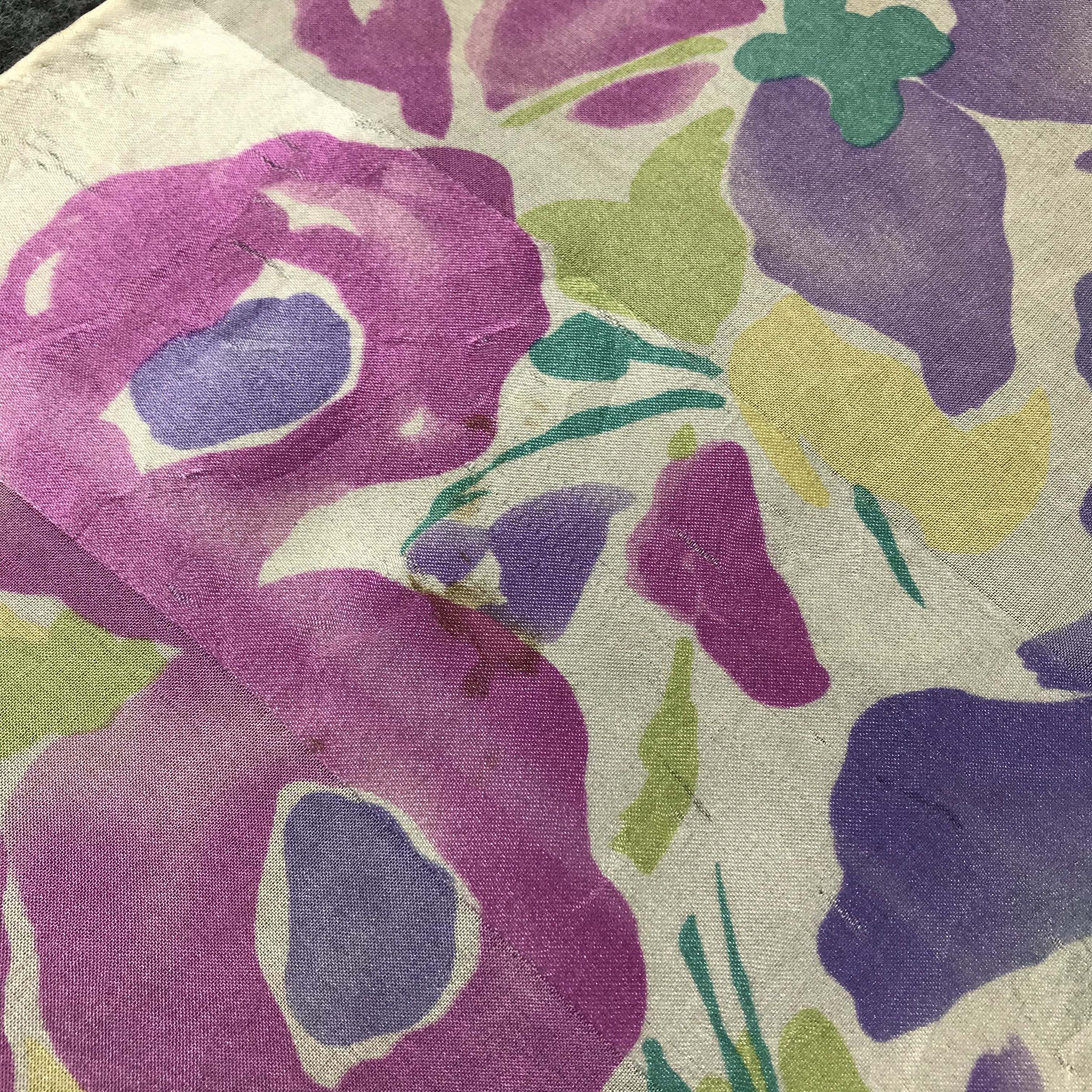 Pierre Balmain Vintage Pierre Balmain Floral Silk Scarf M16 Size ONE SIZE - 7 Thumbnail