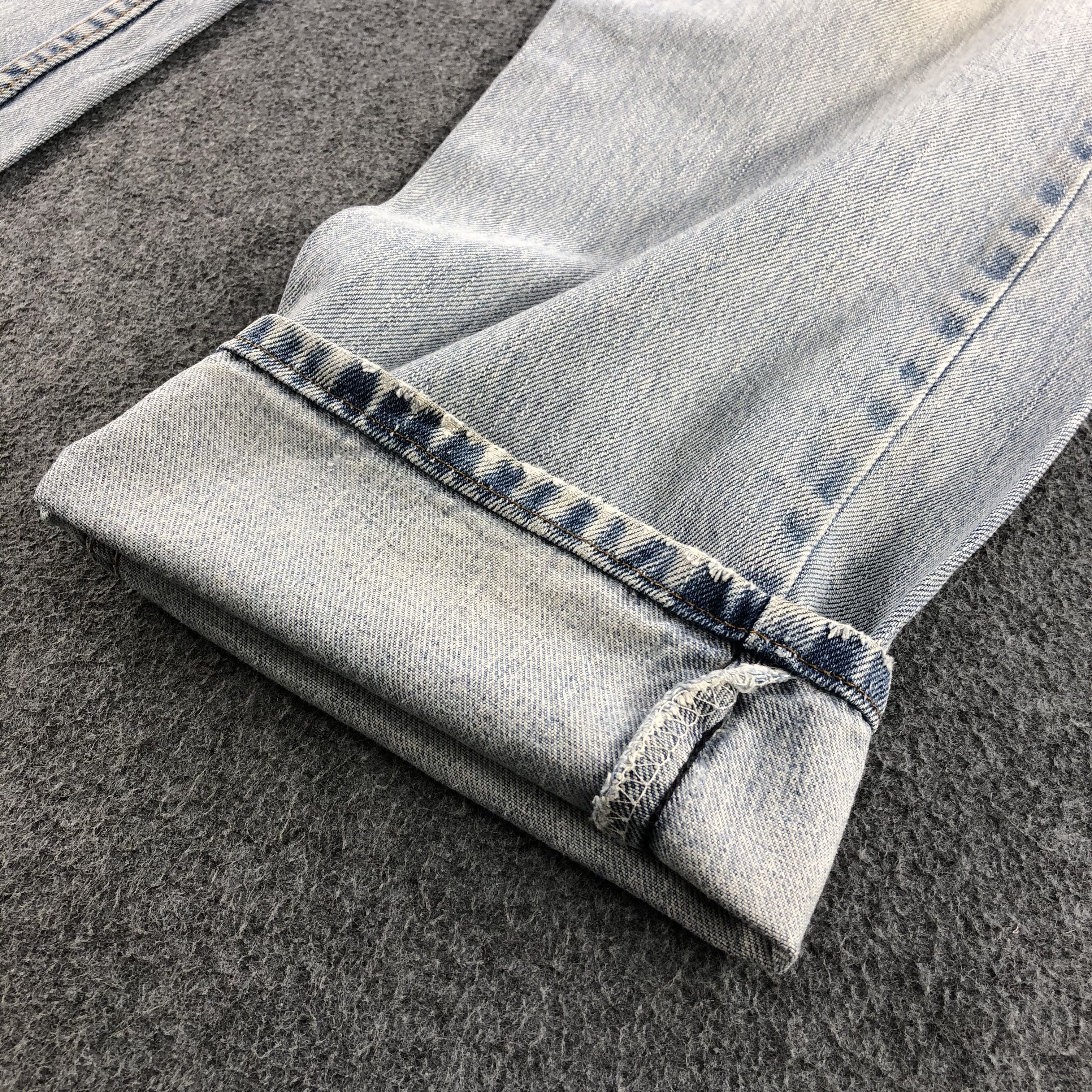 Levi's Light Wash Vintage Levis 550 Jeans-J1097 Size US 31 - 7 Thumbnail