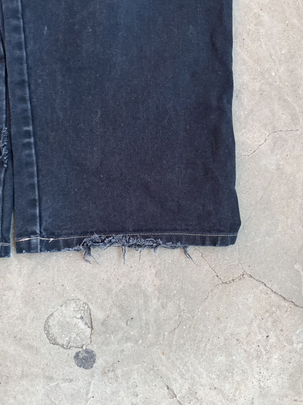 Japanese Brand × Vintage Vintage Big Pockets Distressed Baggy Y2K Denim Pants Size US 31 - 7 Thumbnail