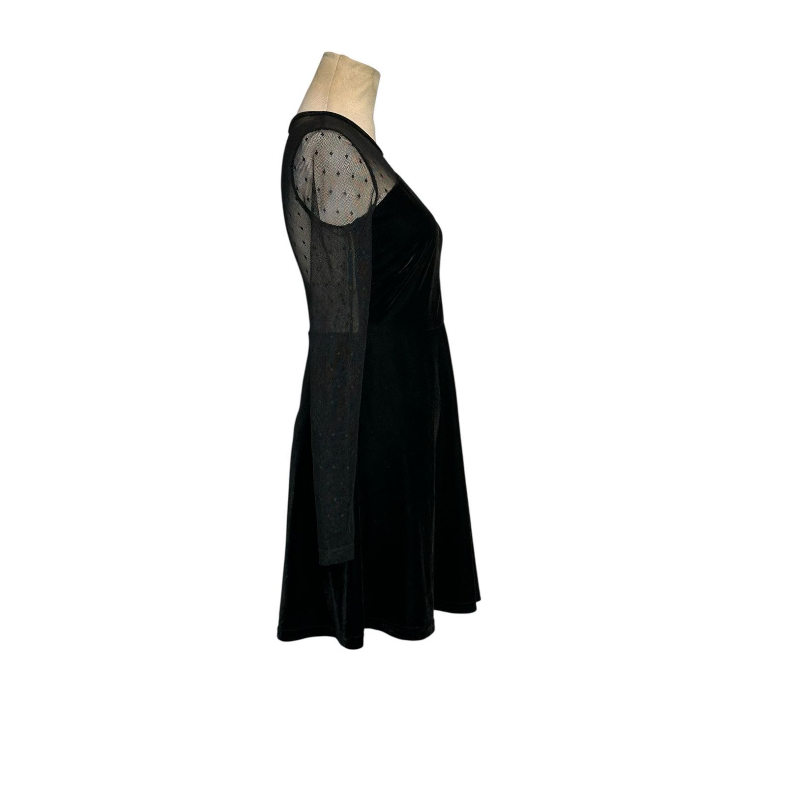 Forever 21 Forever 21 Black Sheer Suede Long Sleeve Mini Dress size S Size S / US 4 / IT 40 - 7 Thumbnail