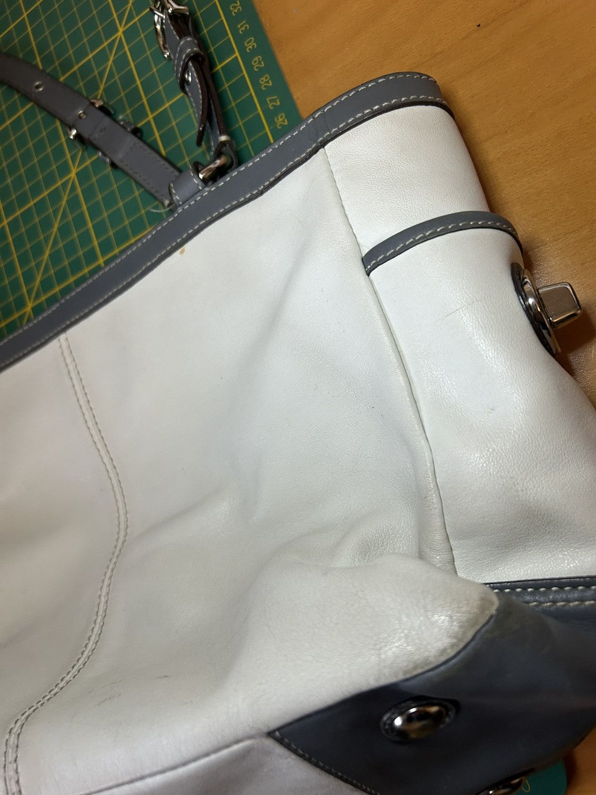 Coach Vintage Coach East/West Pleated leather Gallery tote purse Size ONE SIZE - 12 Thumbnail