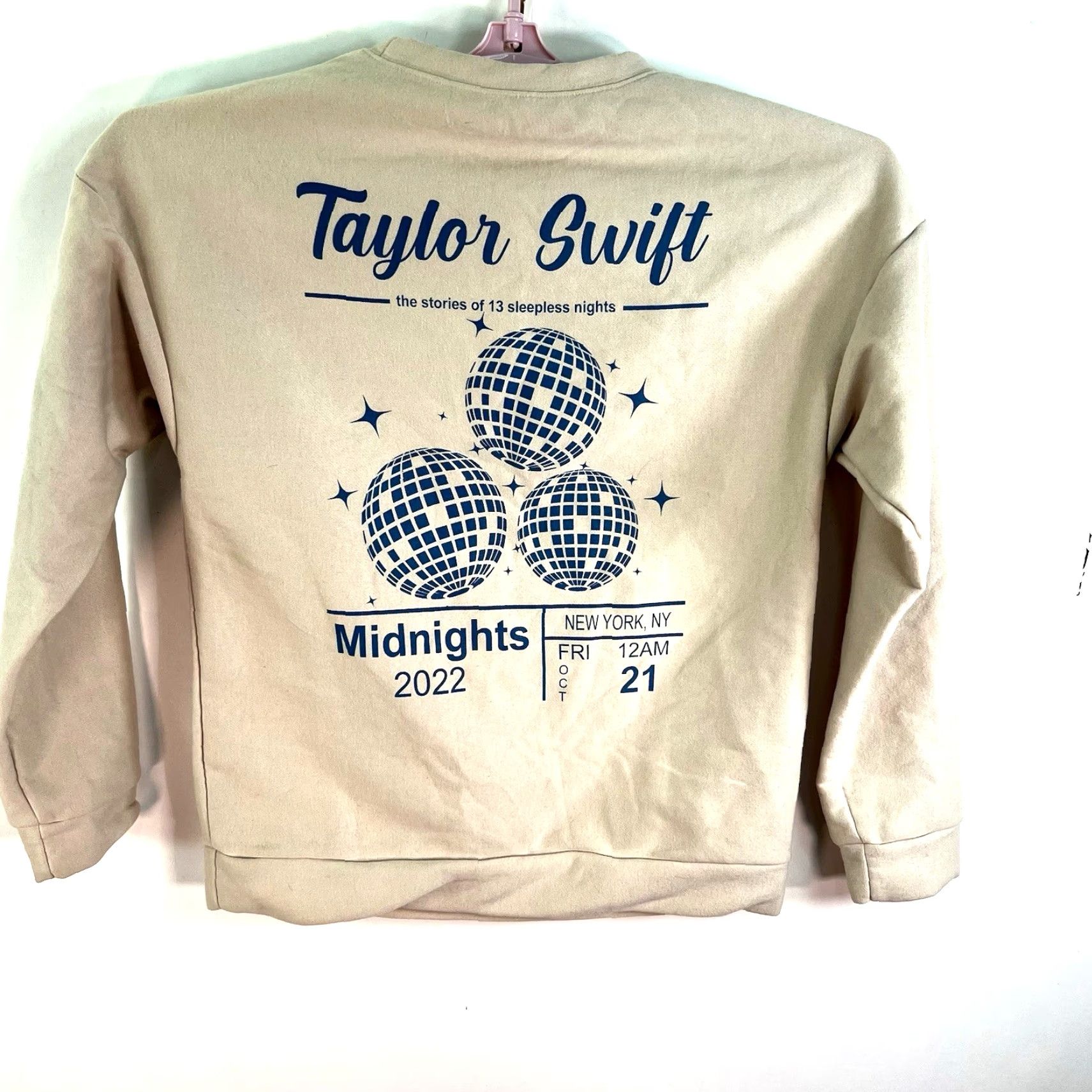 Vintage M & M Swift Concert Sweatshirt Beige Womens Size M Pullover Graphic Print 2022 Music Size M / US 6-8 / IT 42-44 - 2 Thumbnail