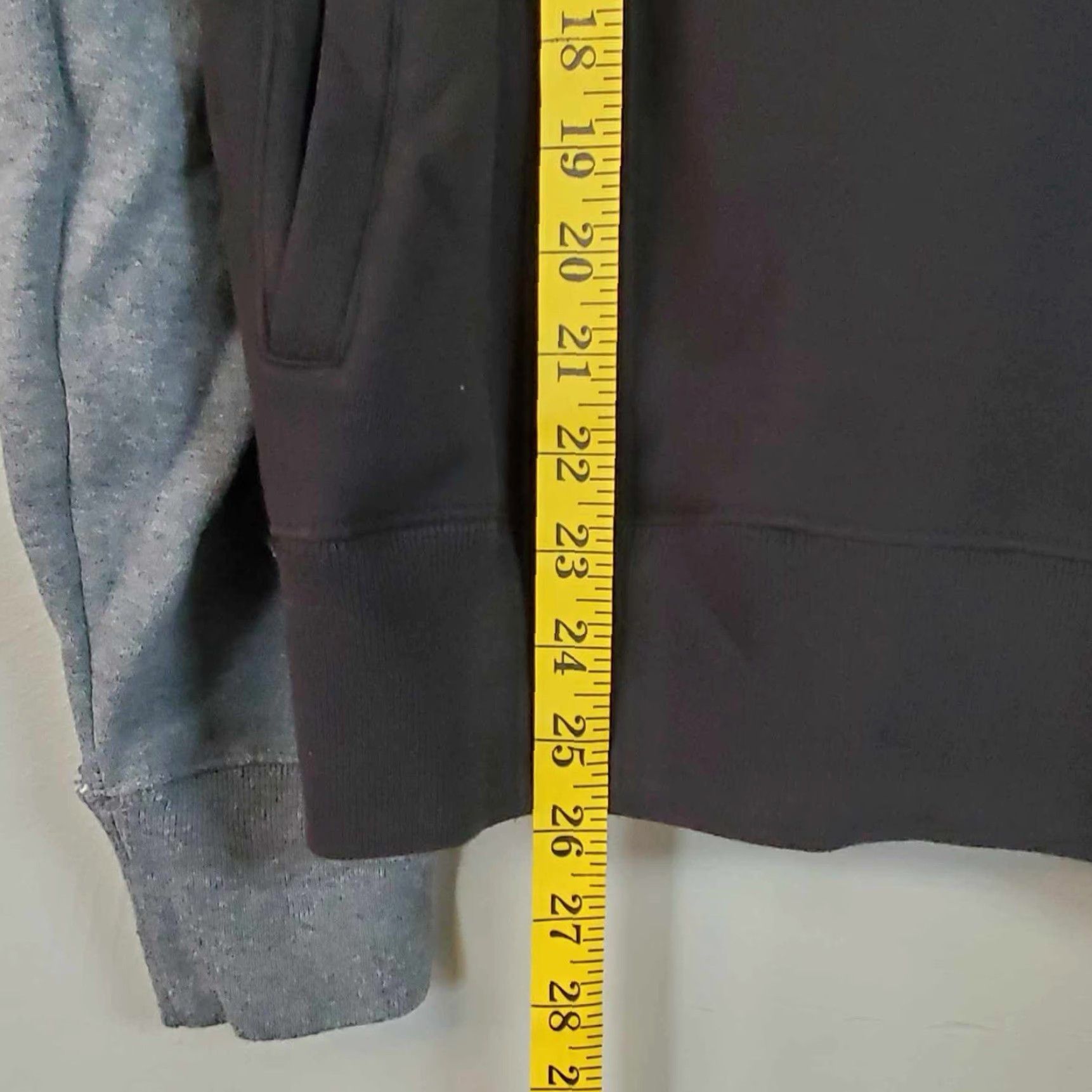 NHL Pittsburgh Penguins NHL Pullover 1/4 Zip Men’s M Long Sleeve Jacket Size US M / EU 48-50 / 2 - 5 Thumbnail