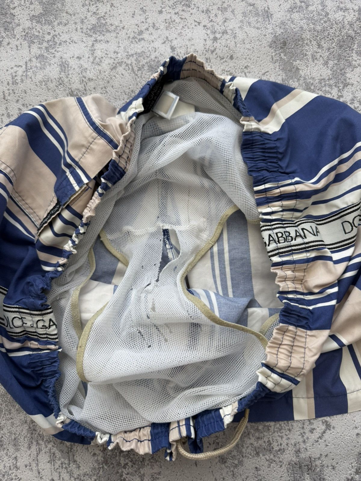 Dolce & Gabbana Dolce & Gabbana Swimwear Shorts Size in Fact M Size US 32 / EU 48 - 14 Thumbnail