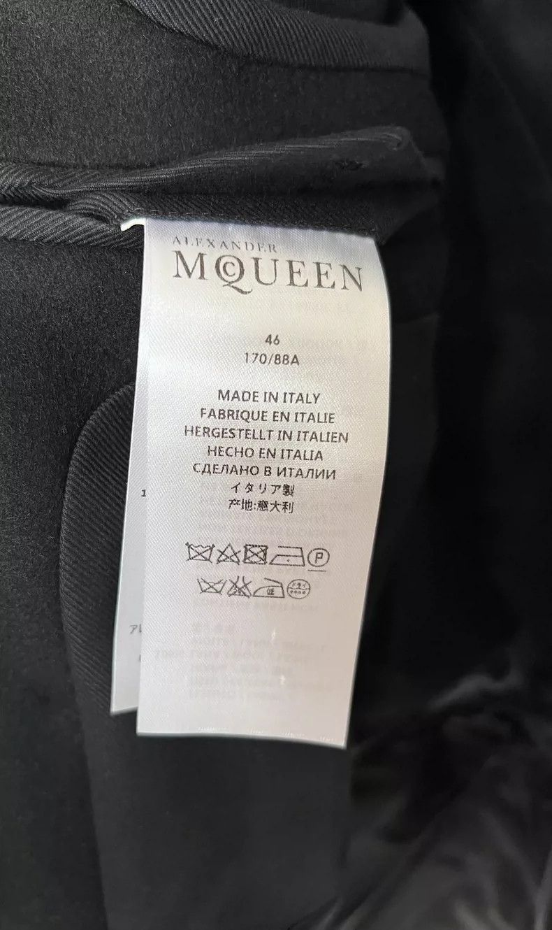 Alexander McQueen Alexander Mcqueen Show floral double-breasted coat Size US S / EU 44-46 / 1 - 7 Thumbnail