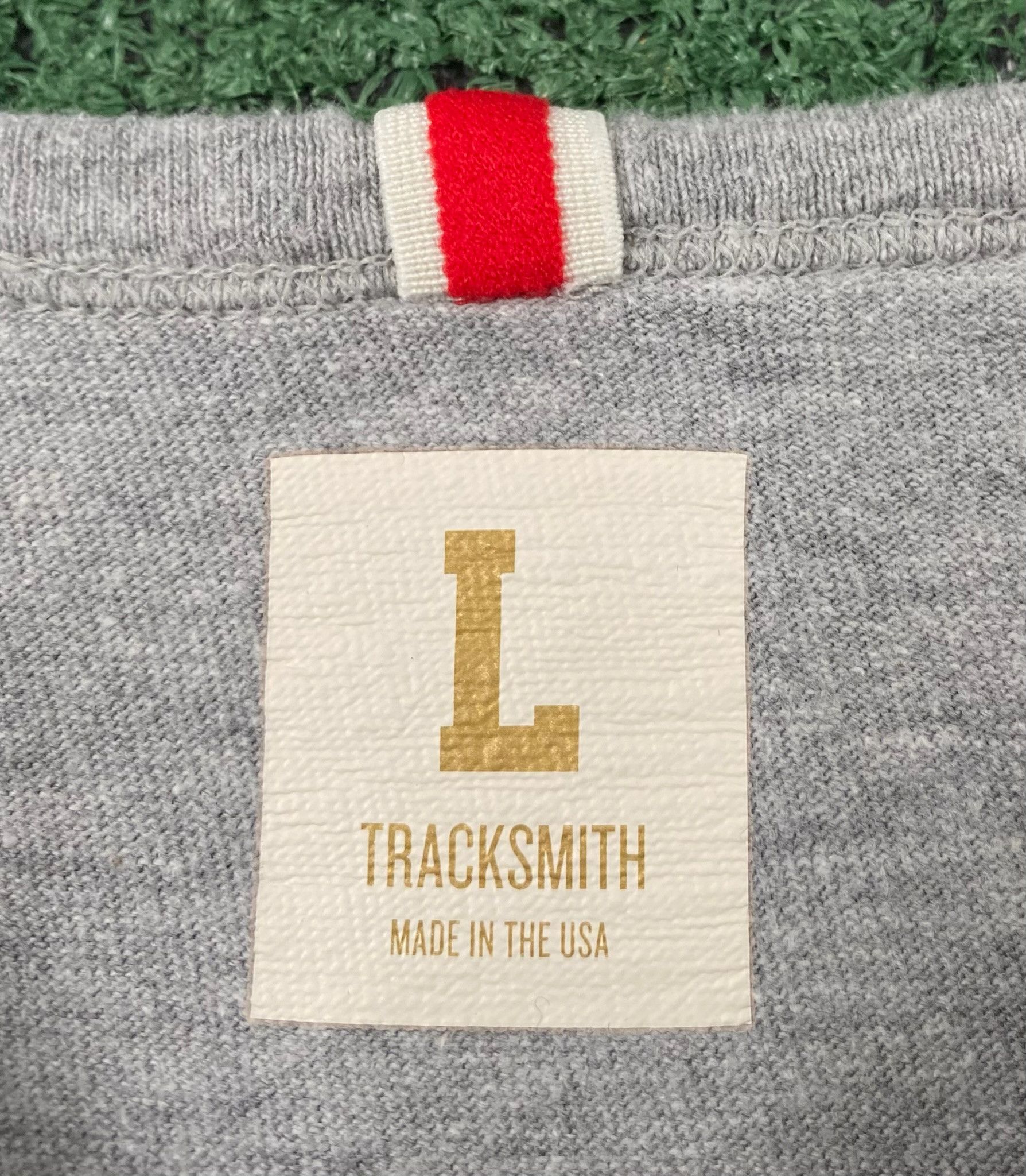 Tracksmith New England Tracksmith Grayboy Berlin Germany Marathon T-Shirt Large Size US L / EU 52-54 / 3 - 5 Thumbnail