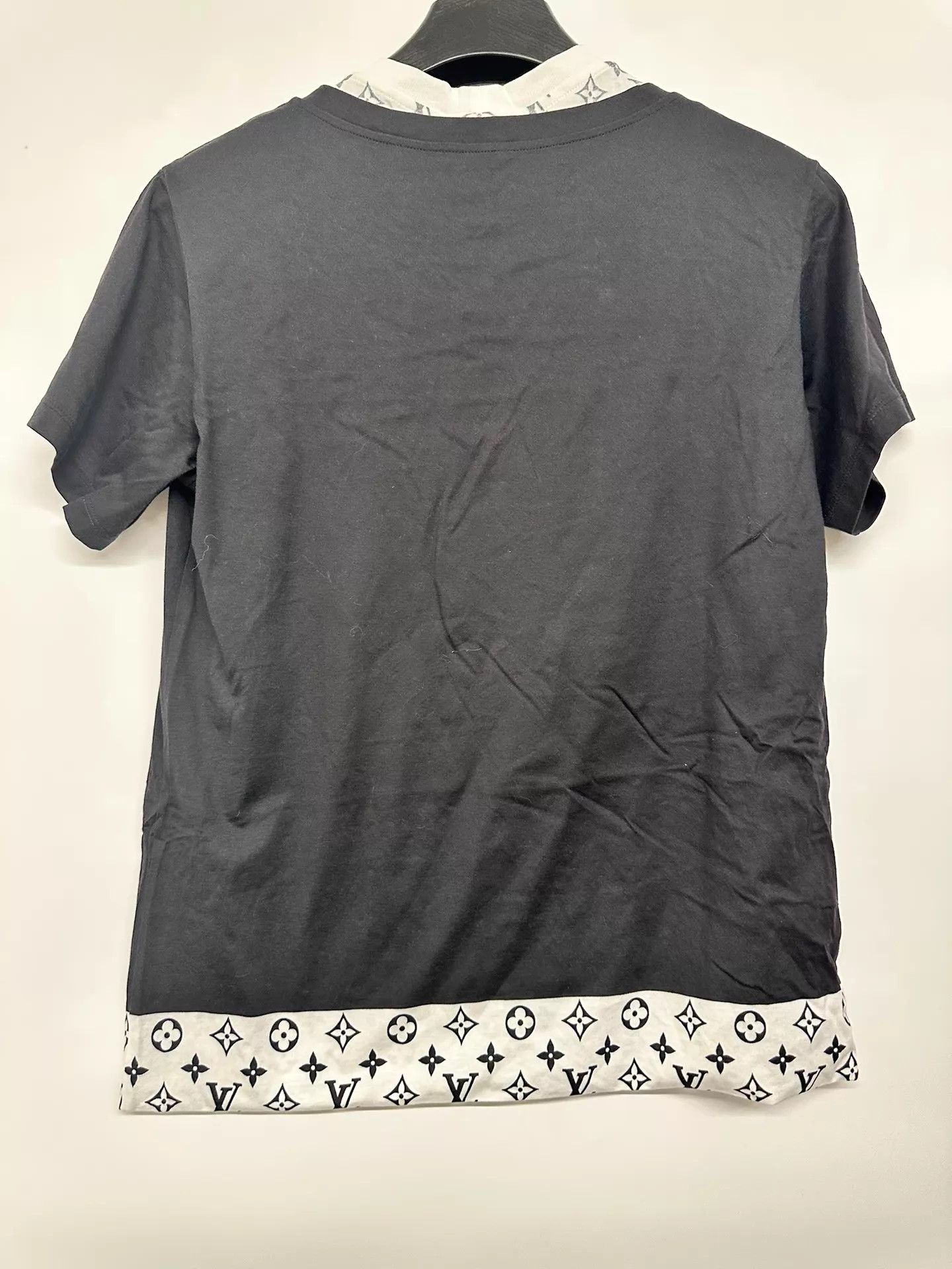 Louis Vuitton LV Short Sleeve Tee New With Tags M Size M / US 6-8 / IT 42-44 - 2 Thumbnail