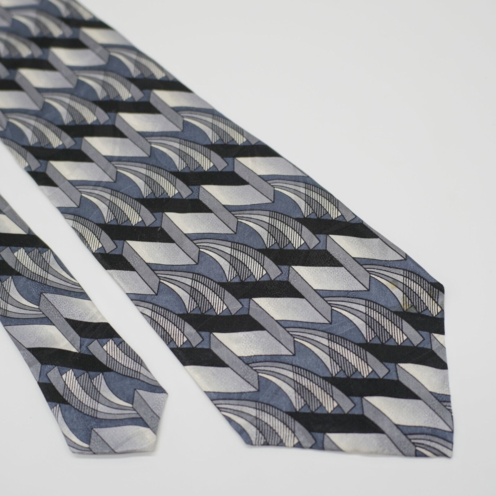 Albert Nipon Albert Nipon Abstract Geometric Silver Blue Jacquard Print S Size ONE SIZE - 1 Thumbnail