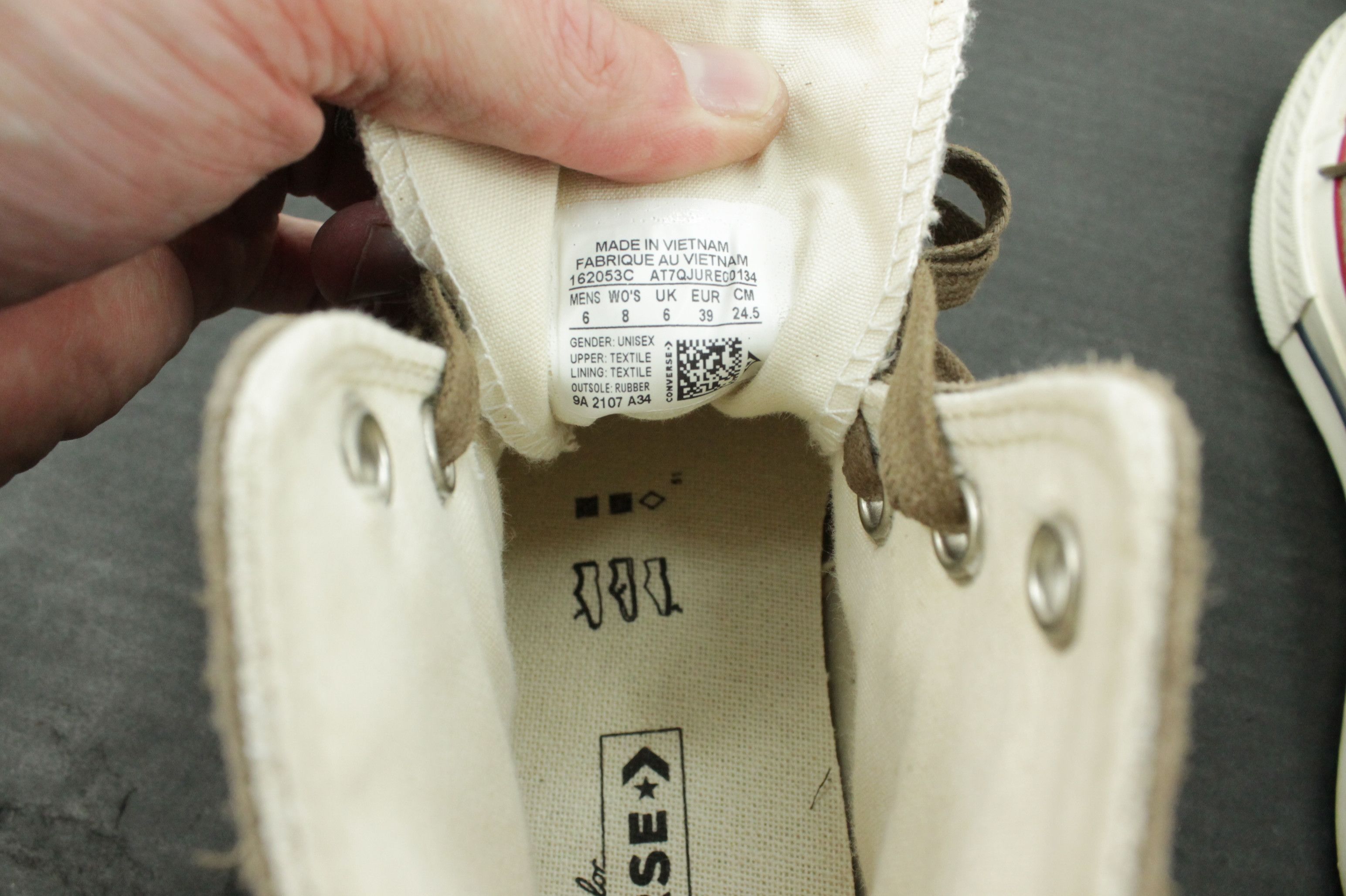 Converse Converse Chuck 70 Scratched Suede Sneakers Unisex Size US 8 / IT 38 - 7 Thumbnail