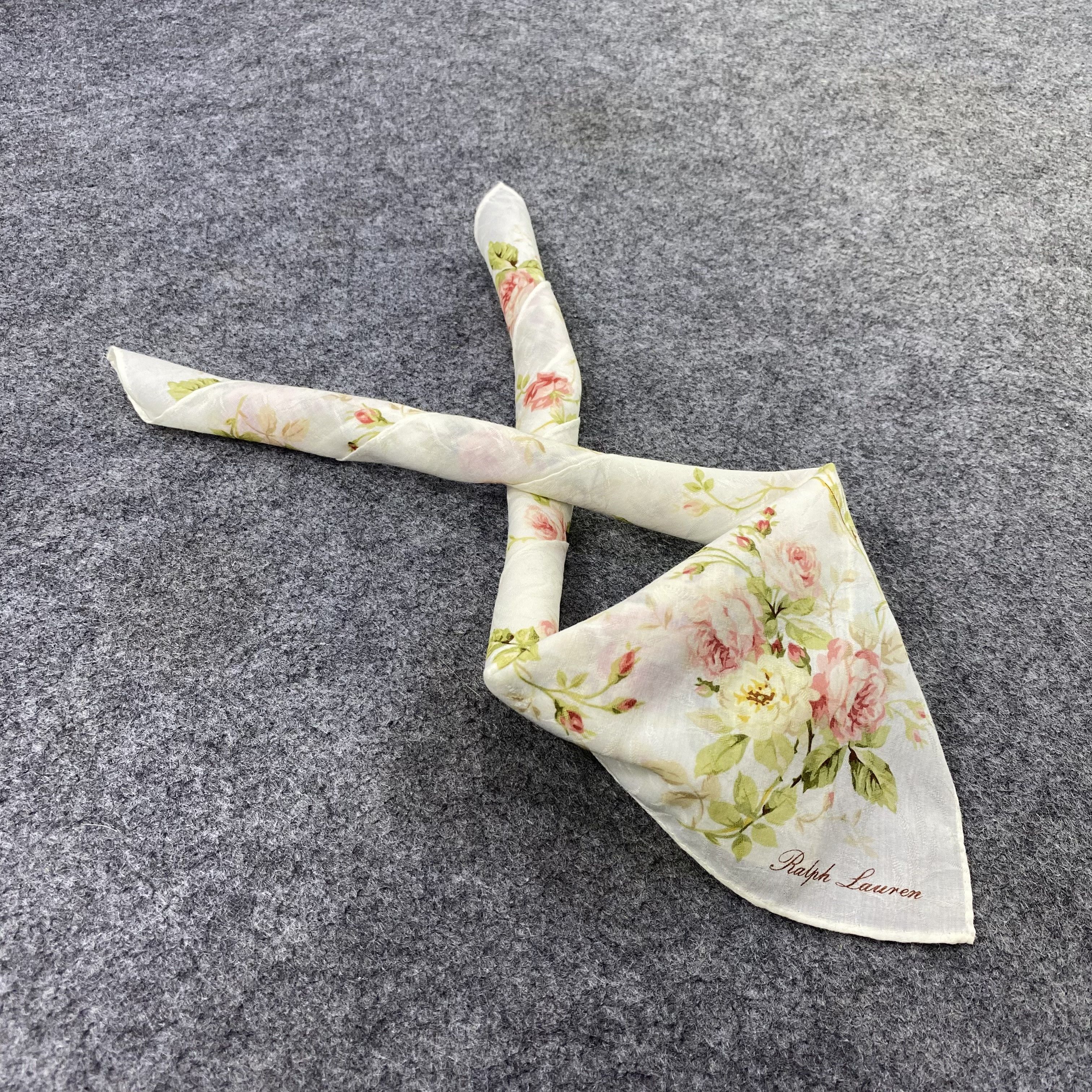 Ralph Lauren Ralph Lauren Handkerchief Neckerchief Bandana-B1796 Size ONE SIZE - 1 Thumbnail