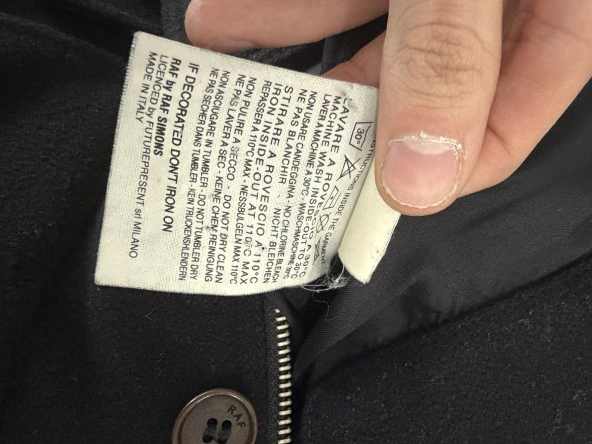 Raf Simons A/W 2004 RAF SIMONS ‘WAVES’ SCULPTURAL MULTI POCKET JACKET Size US M / EU 48-50 / 2 - 5 Thumbnail