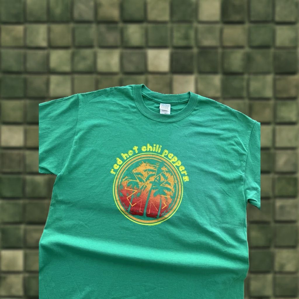 Vintage VINTAGE Red Hot Chili Peppers T-Shirt XL Green Rock Band Shirt Mens 2003 RHCP Sz XL Short Sleeve Graphic Print Vintage Shirt Size US XL / EU 56 / 4 - 1 Thumbnail