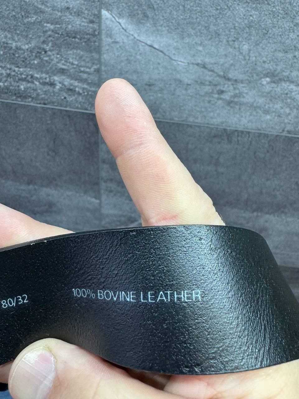 Levi's Levi's Men's Fashion Leather Belt Buckle Size 80/32 Size 32 - 12 Thumbnail