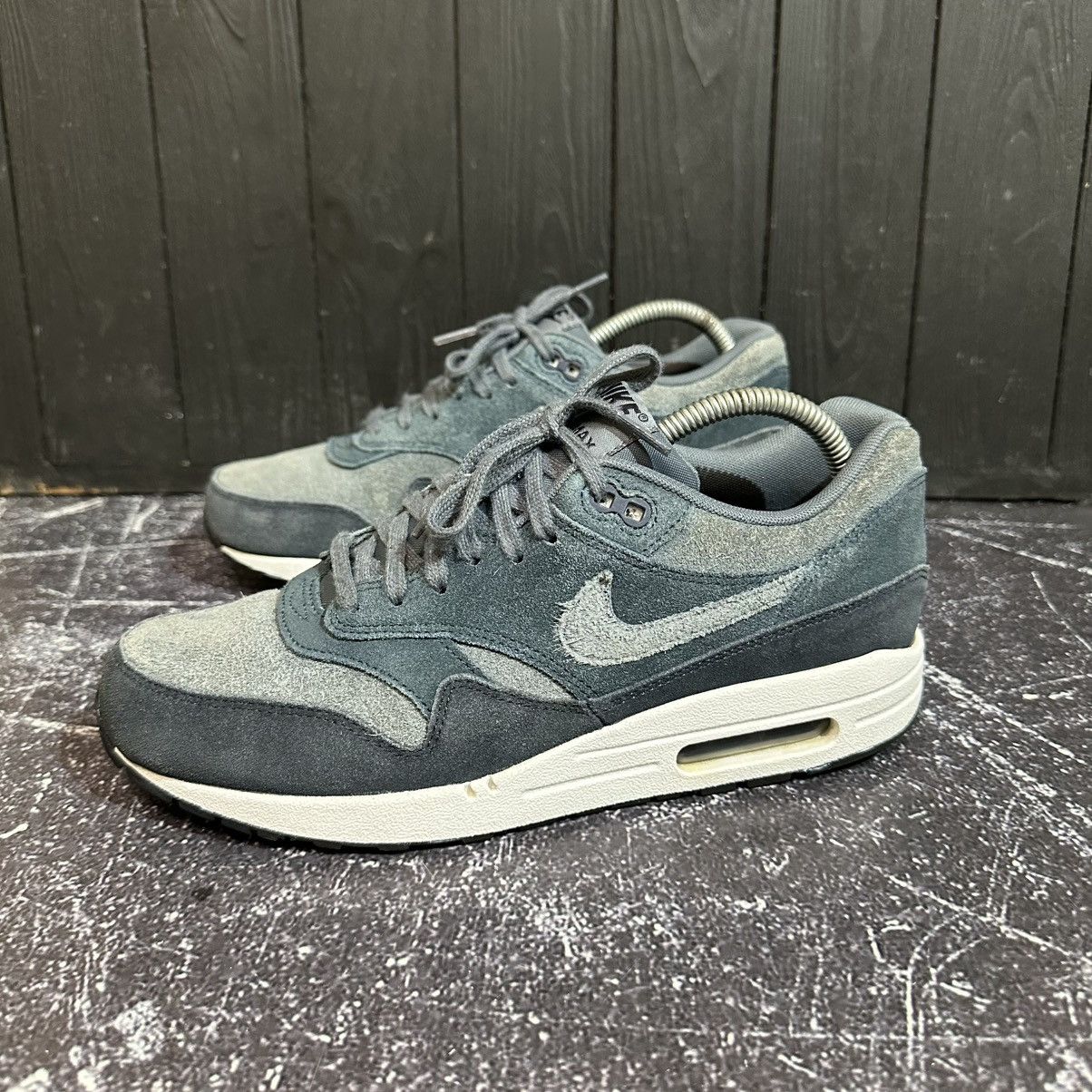 Nike NIKE AIR MAX Armory State Men’s Suede Sneakers Size 41EU 8US Size US 8 / EU 41 - 3 Thumbnail