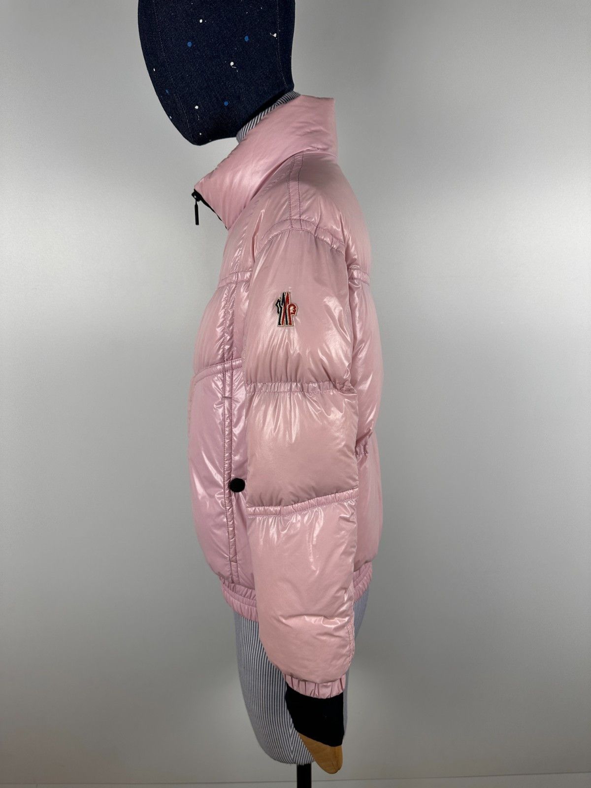 Moncler Grenoble Moncler Grenoble Down Puffer Jacket Pink Size Kids 12 Years Size XS / US 0-2 / IT 36-38 - 5 Thumbnail
