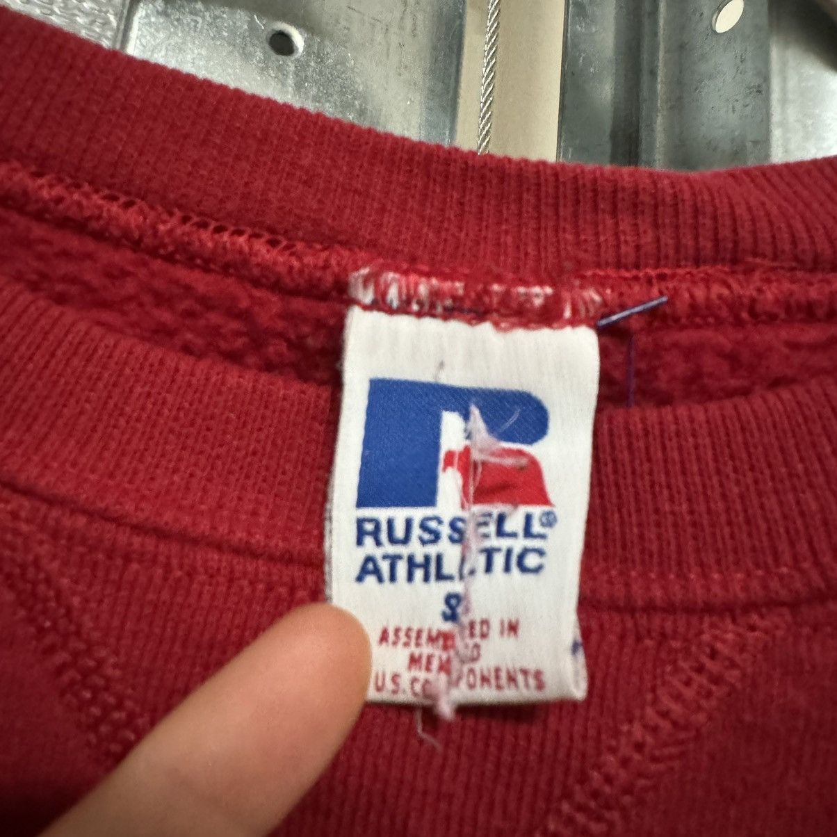 Russell Athletic × Vintage Vintage 90s Red Russell Crewneck Small Blank Size US S / EU 44-46 / 1 - 2 Thumbnail