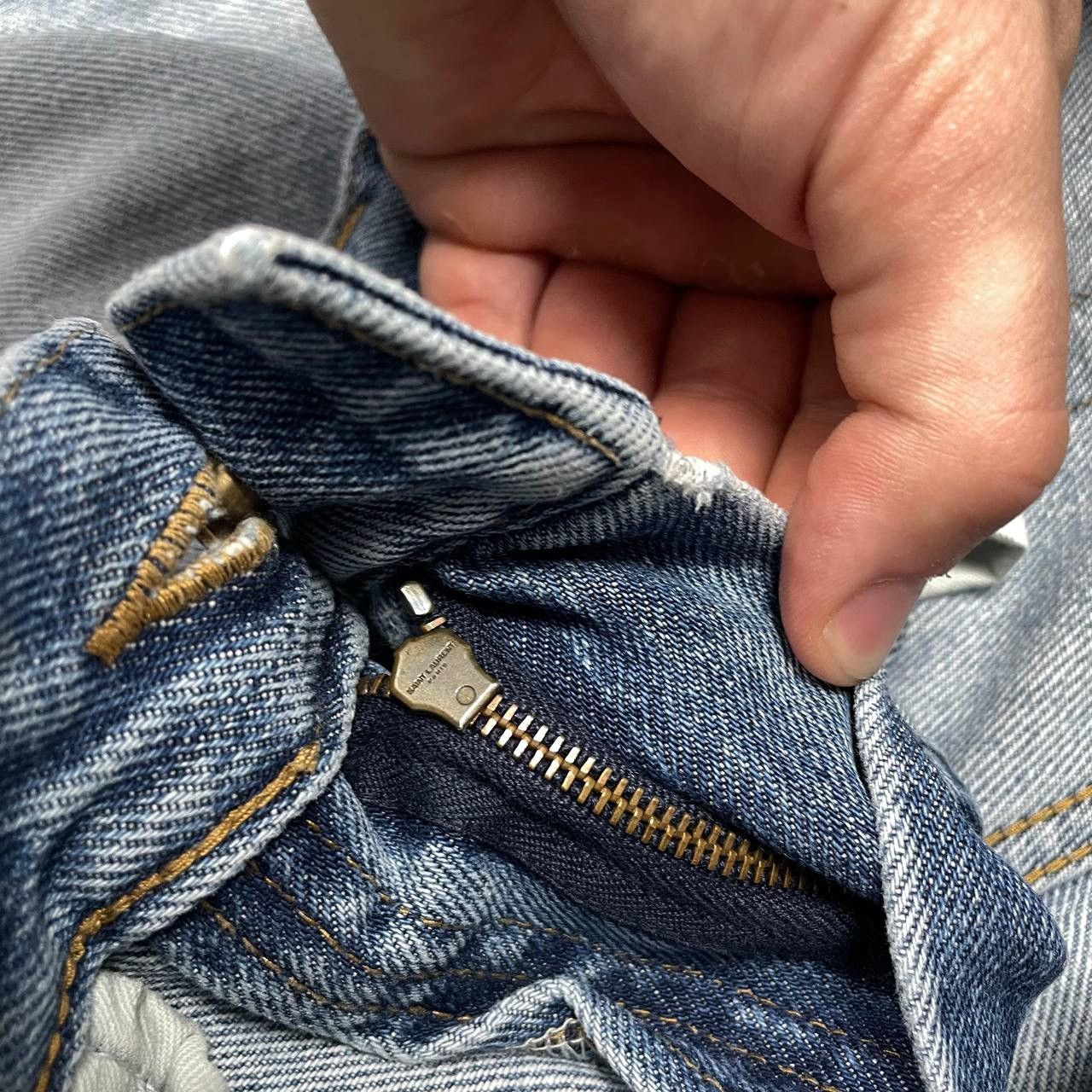 Saint Laurent Paris Saint Laurent D02 Washed Blue Distressed Jeans Skinny Fit Size US 30 / EU 46 - 7 Thumbnail